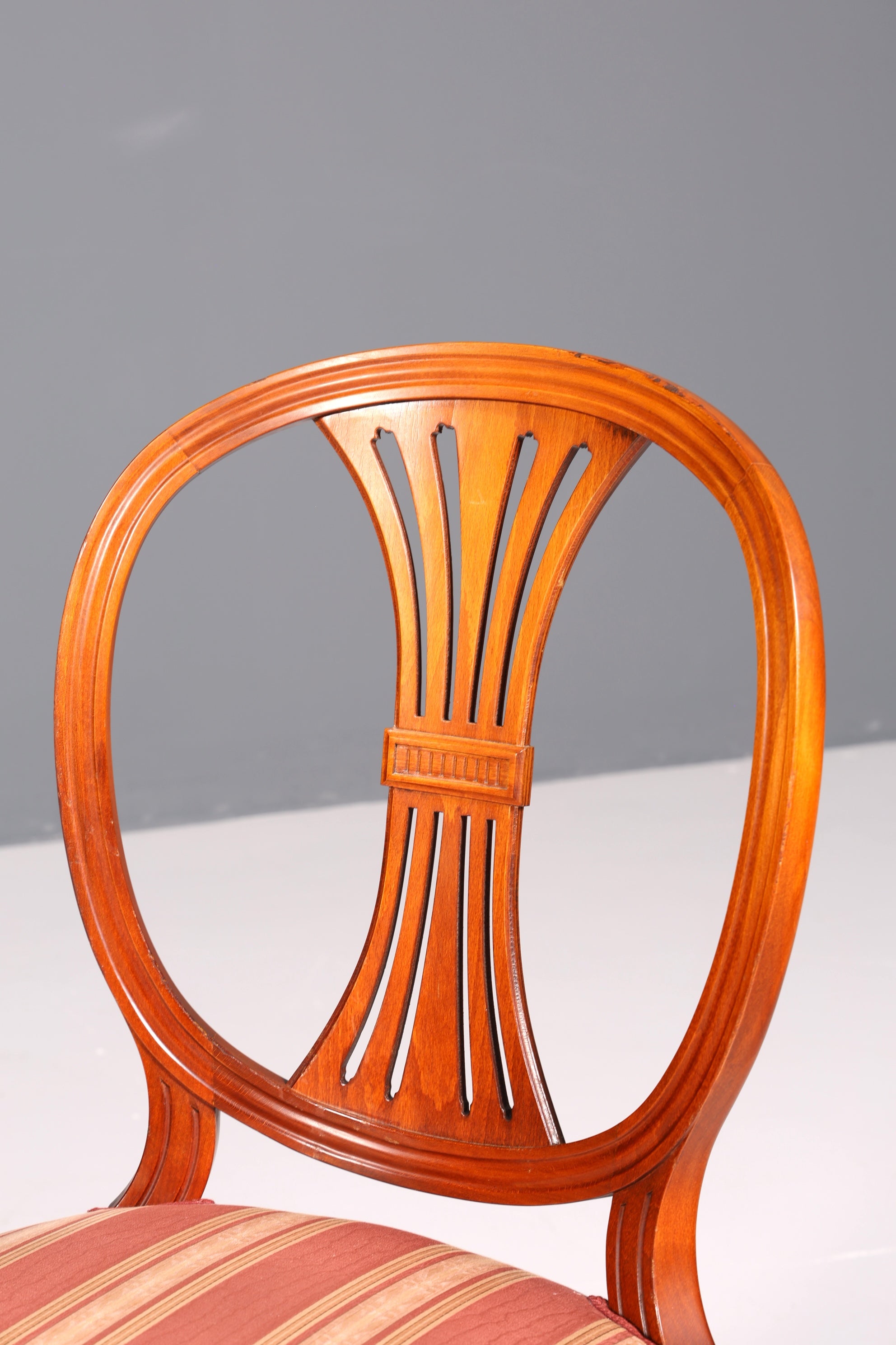 4x Edle Englische Stühle Englisch Dining Chairs Antik 60er Jahre Küchenstühle Stuhlset