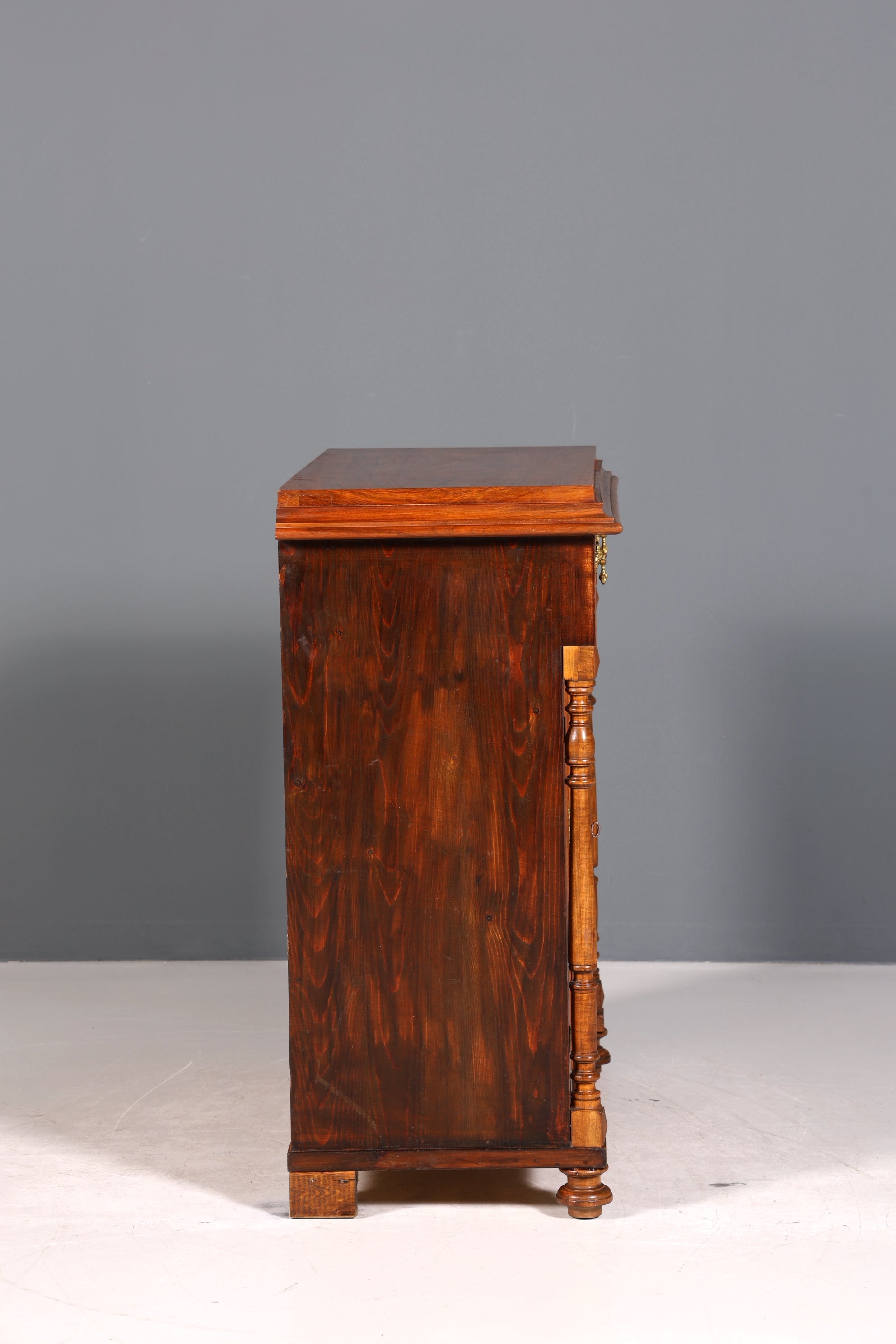 Wunderschöner Gründerzeit Schrank Louis Philippe Nussbaum Kommode um 1880