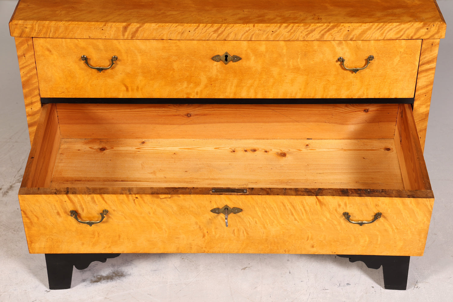 Stilvolle Biedermeier Kommode Antik Schrank Schubladenkommode Wäschekommode