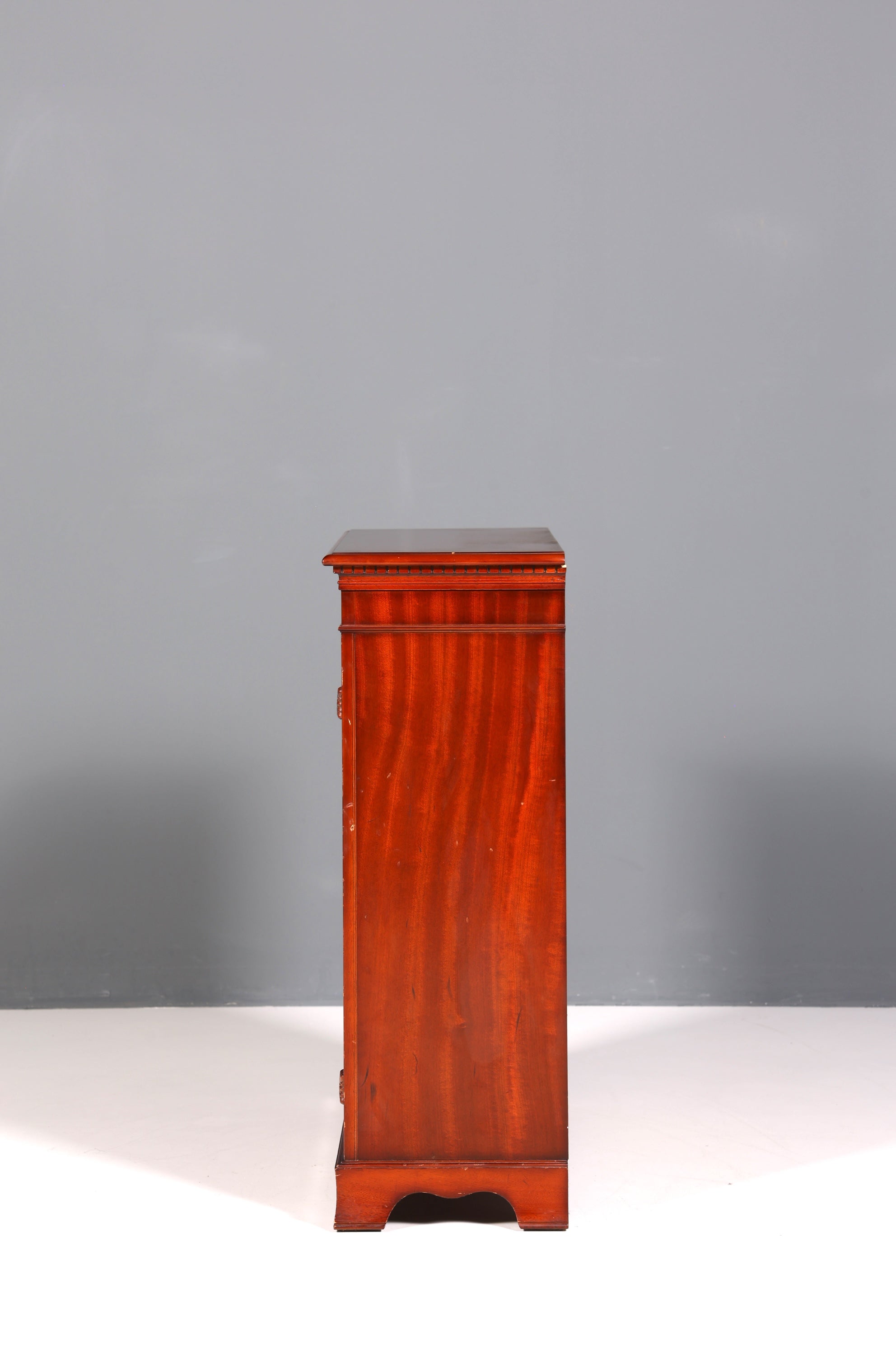 Wunderschönes Englisches Bücherregal Antik Regal Bookshelf Mahagoni Buchablage 60s