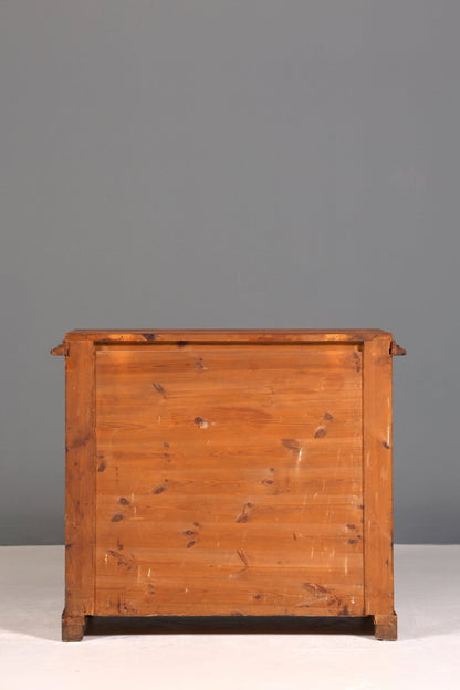 Traumhafte Gründerzeit Kommode Louis Philippe Vertiko Nussbaum Sideboard um 1880
