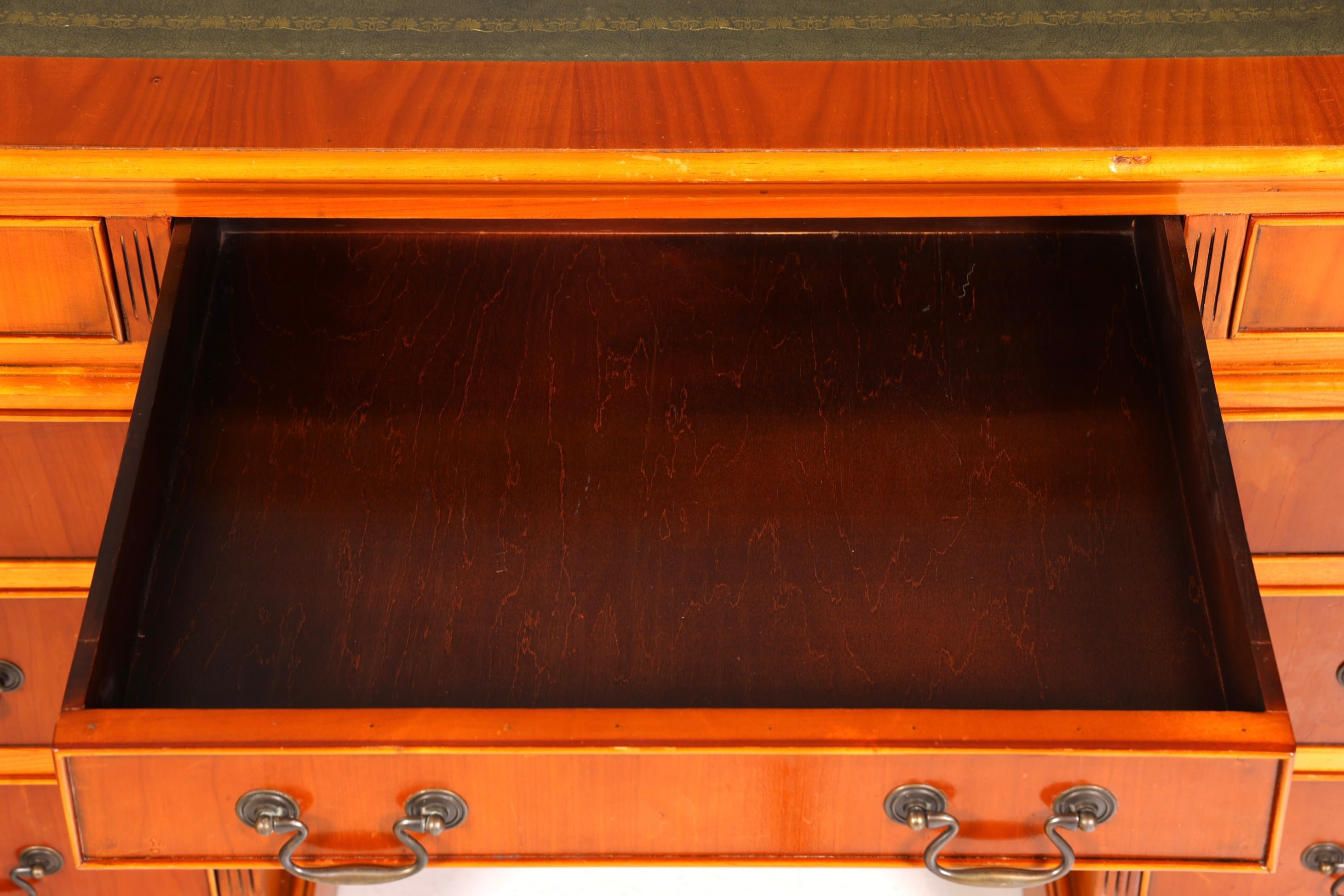 Wunderschöner Englischer Schreibtisch Englisch Eibe Desk Leder Auflage Antik Stil Bürotisch Office Desk