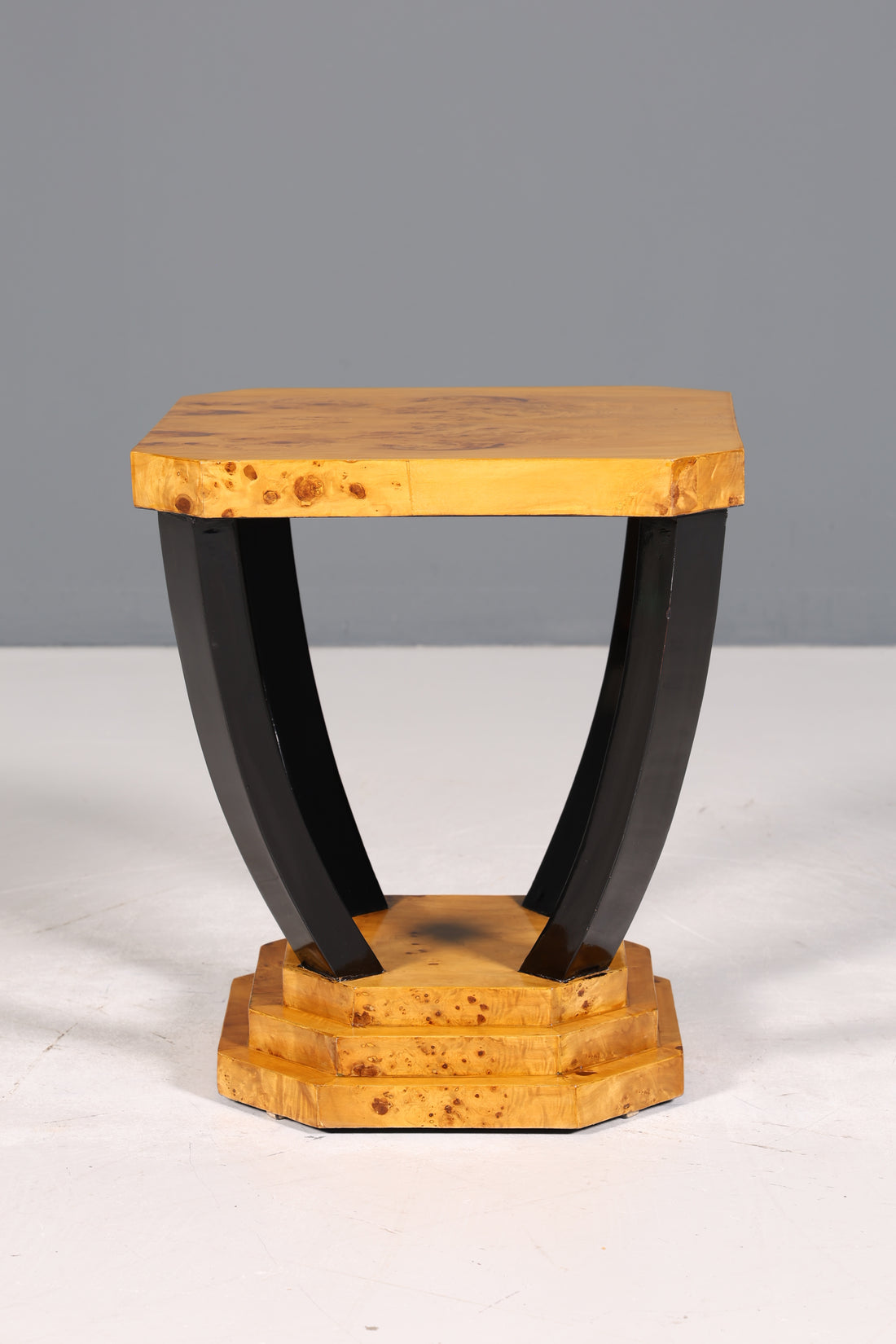 Elegant Art Deco design side table, antique style coffee table, storage table
