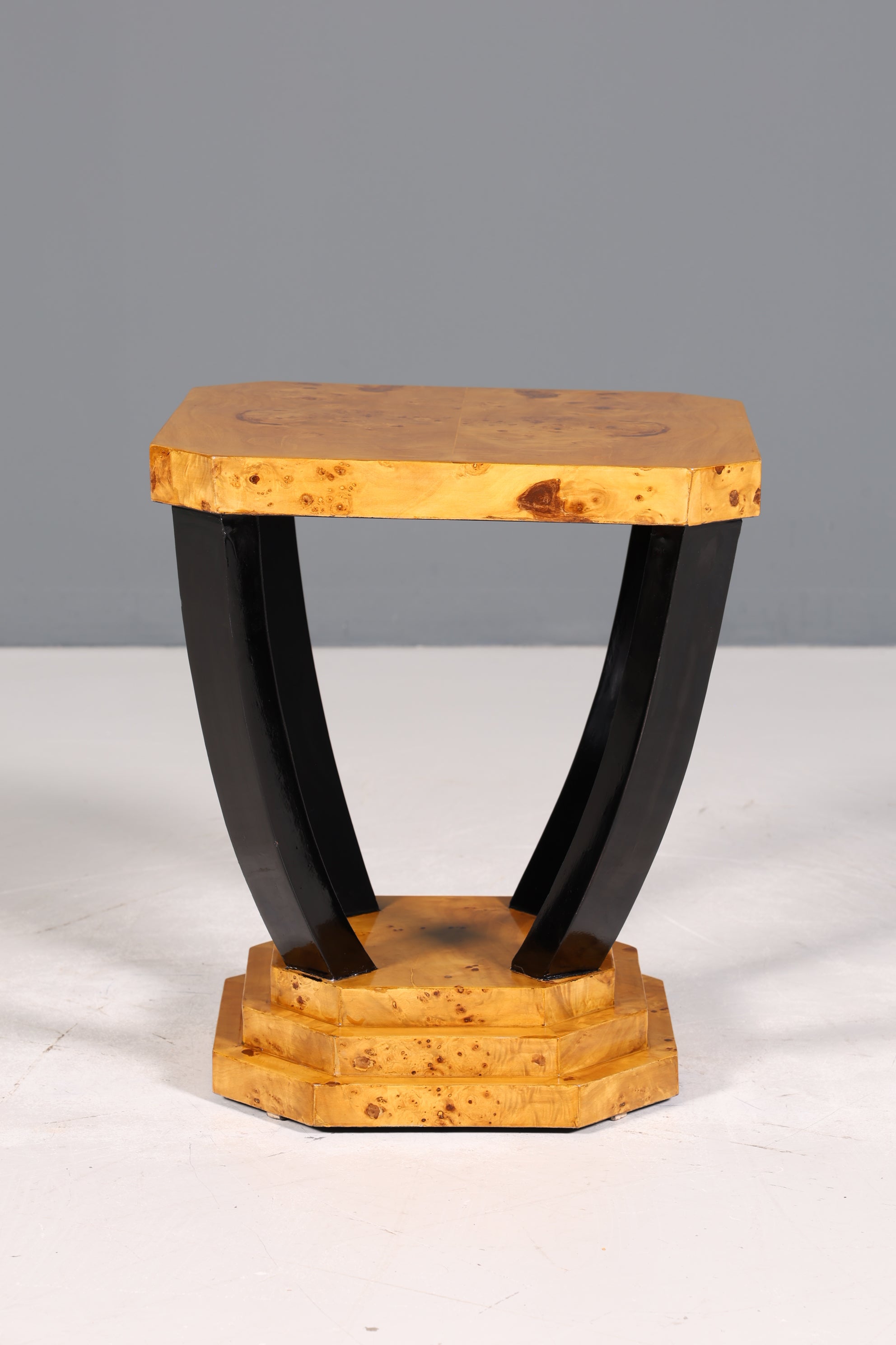 Elegant Art Deco design side table, antique style coffee table, storage table