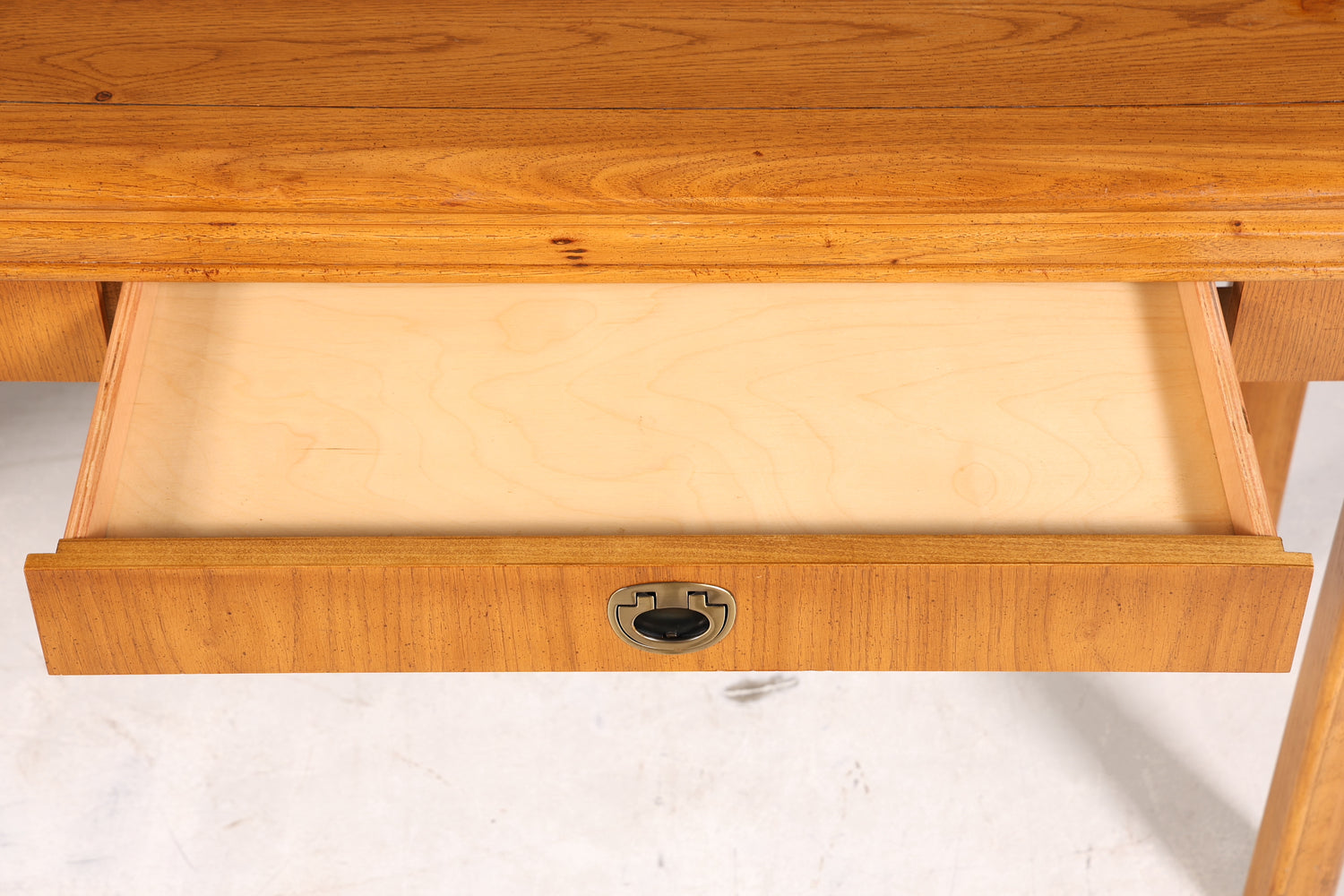 Wunderschöner Tisch der Marke Drexel Heritage Konsolentisch Art Deco Ablagetisch