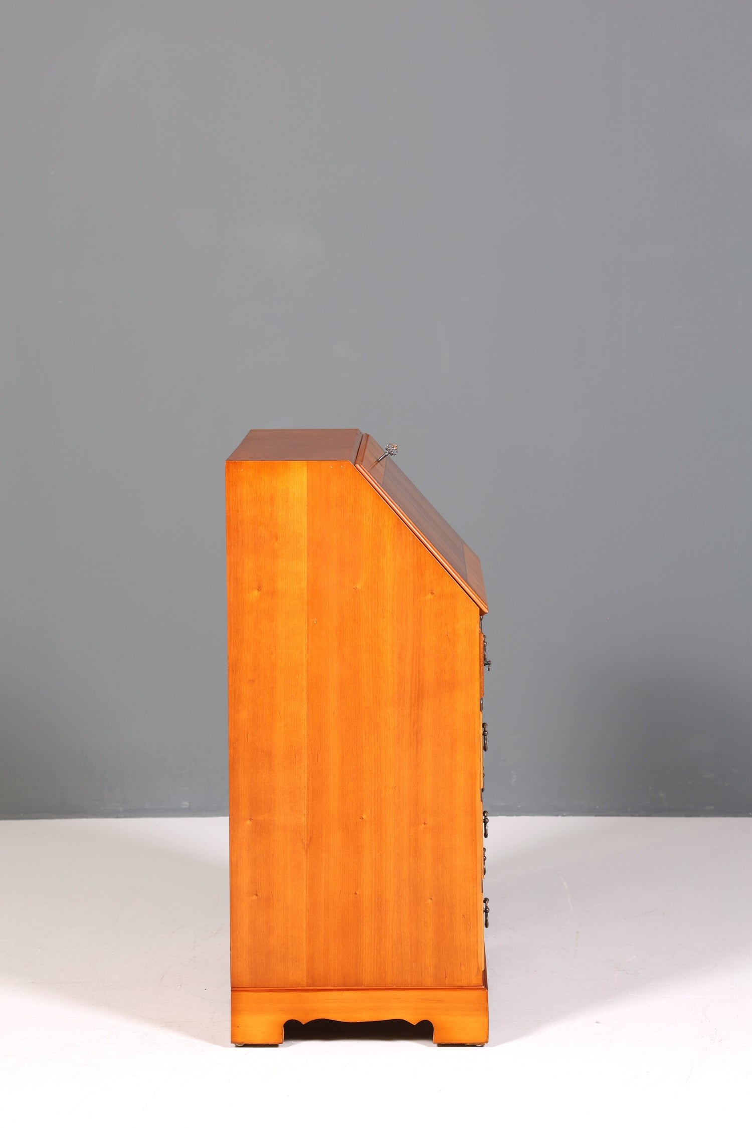 F221 Finish cm Wunderschöner Englischer Sekretär Eibe Schreibkommode Antik Stil Kommode UK Schreibtisch