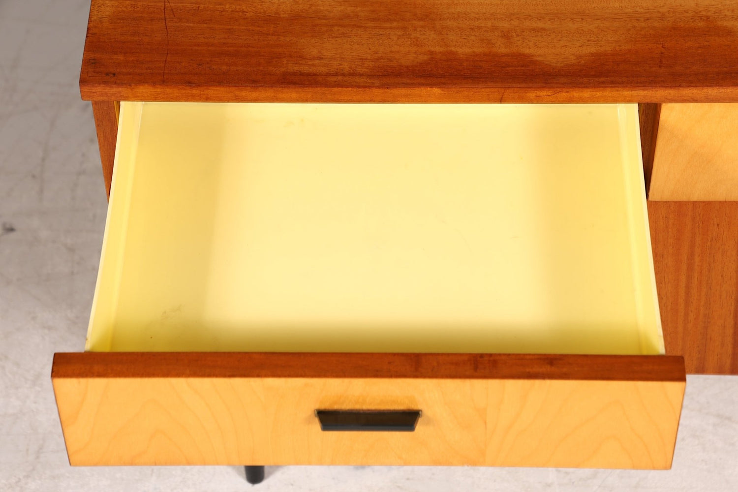 Wunderschönes Mid Century Kommode Vintage TV Sideboard 60s Schrank Flurkommode Klappschrank