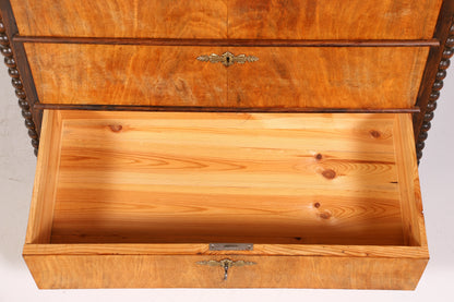 F225 Finish cm Stilvolle Louis Philippe Kommode Nussbaum Gründerzeit Schubladenkommode um 1890