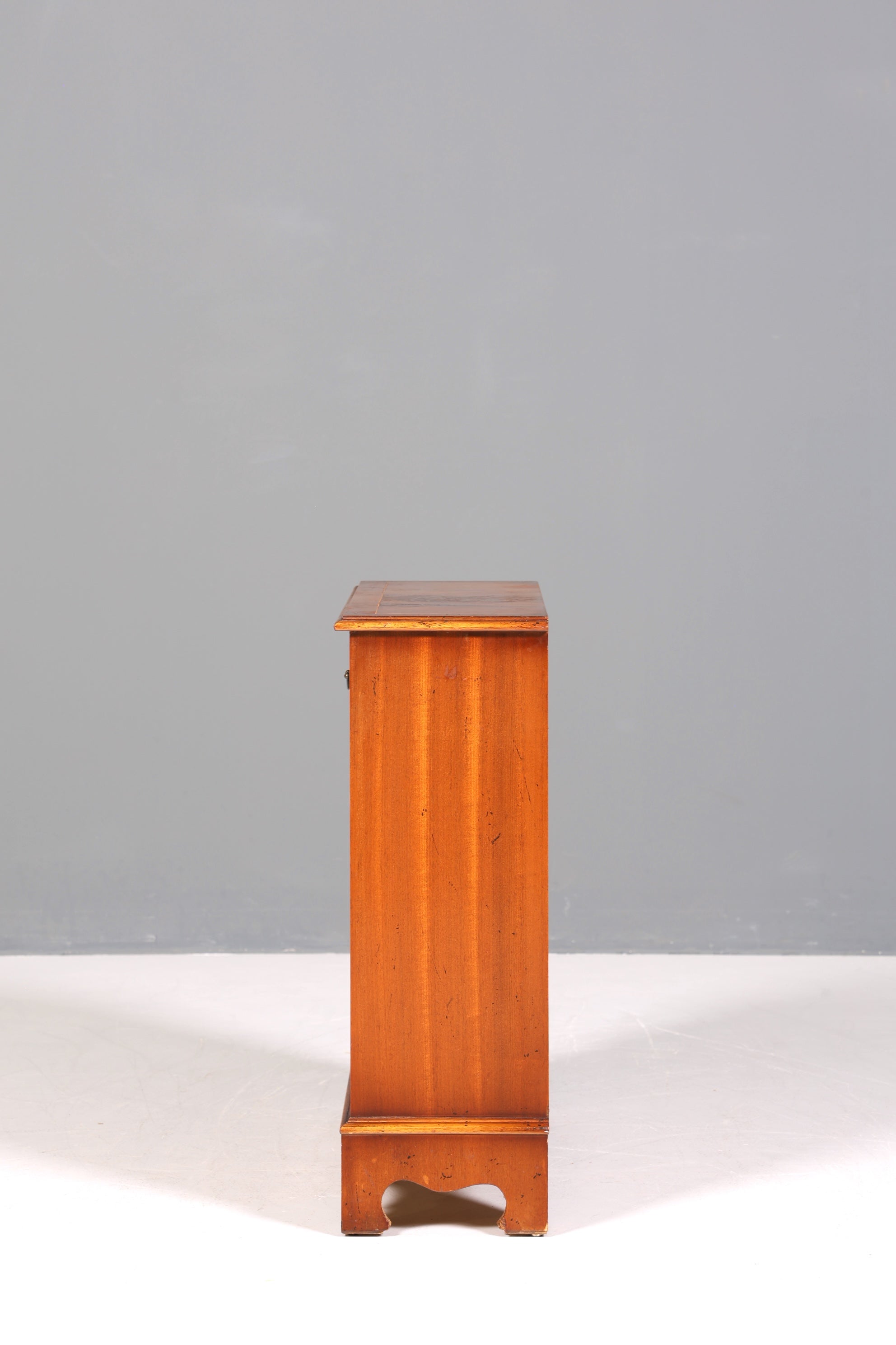 Wunderschönes Englisches Bücherregal Eibe Antik Regal Bookshelf Buchablage 60s