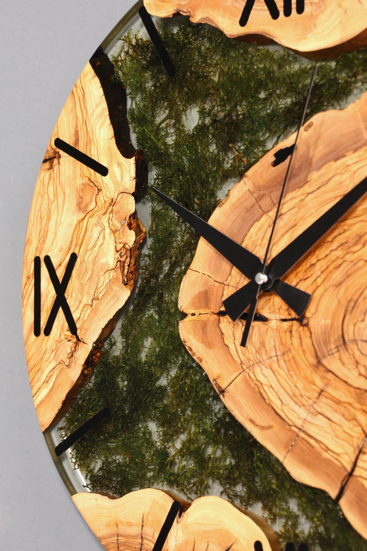 Wunderschöne Handgefertigte Epoxidharz Wanduhr Olivenbaum Uhr Epoxy Analog Uhr