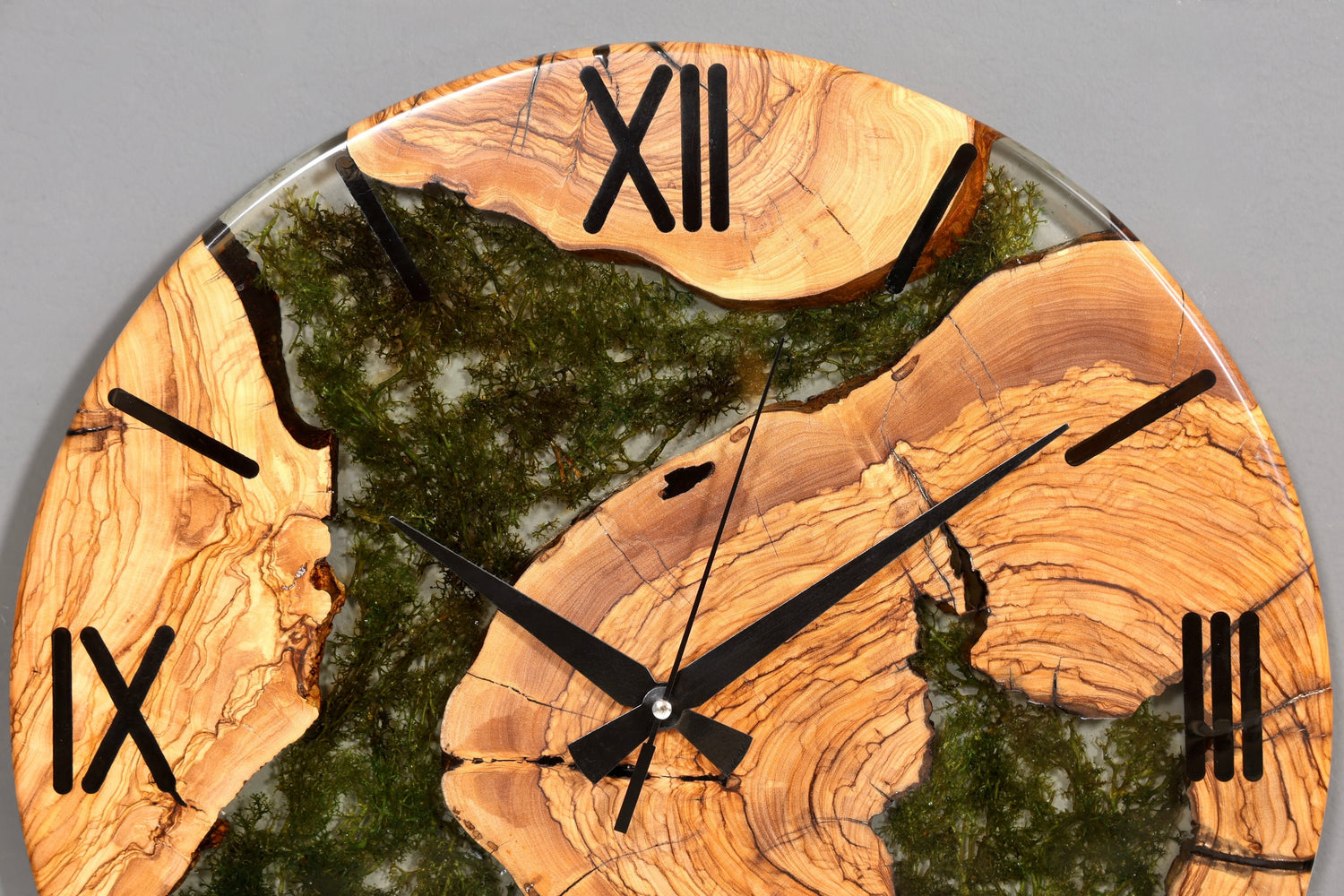 Wunderschöne Handgefertigte Epoxidharz Wanduhr Olivenbaum Uhr Epoxy Analog Uhr