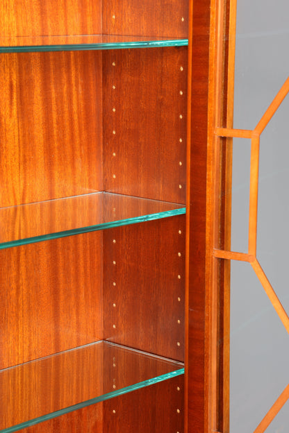 Stilvoller Englischer Sekretär Original Heldense Büro Aufsatzsekretär Antik 60s Vitrinen Schrank UK