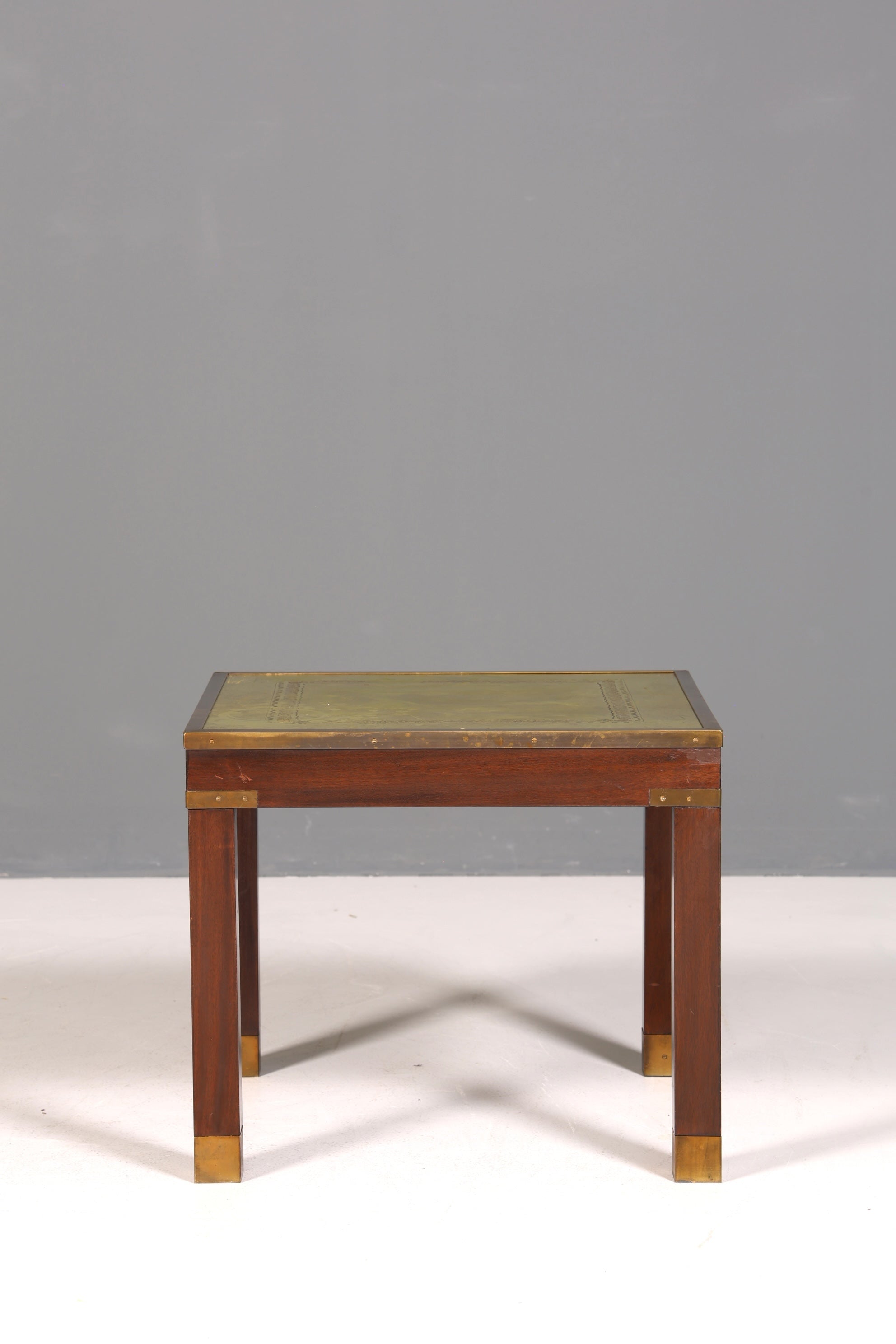 Traumhafter Englischer Tisch Couchtisch Englisch Maritim Antik Stil Mahagoni Ablagetisch echt Lederauflage Beistelltisch