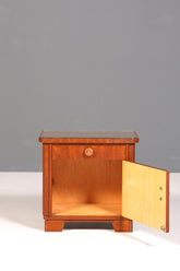 Schlichte Mid Century Kommode Vintage Klappschränkchen Danish Design Nachttisch 1 von 2