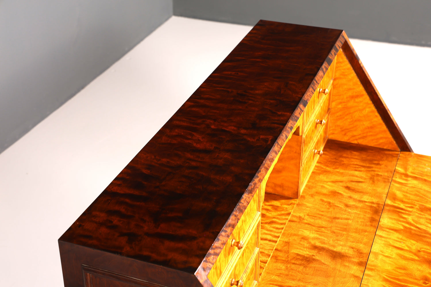 Stilvoller Sekretär um 1930 Büro Kommode echt Holz Schreibtisch Bürokommode Office Secretary