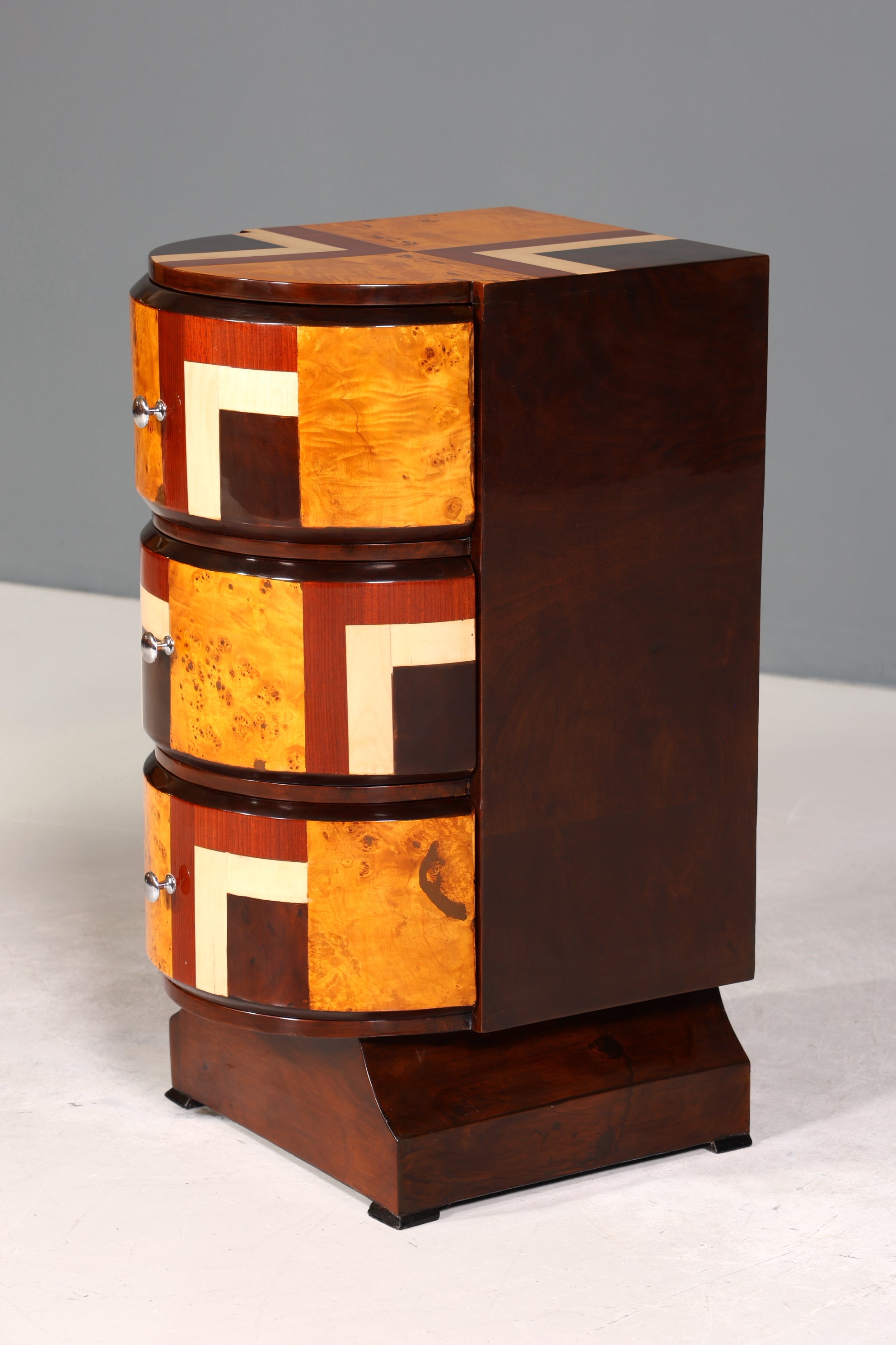 Beautiful Art Deco style chest of drawers side table modern cult chest of drawers