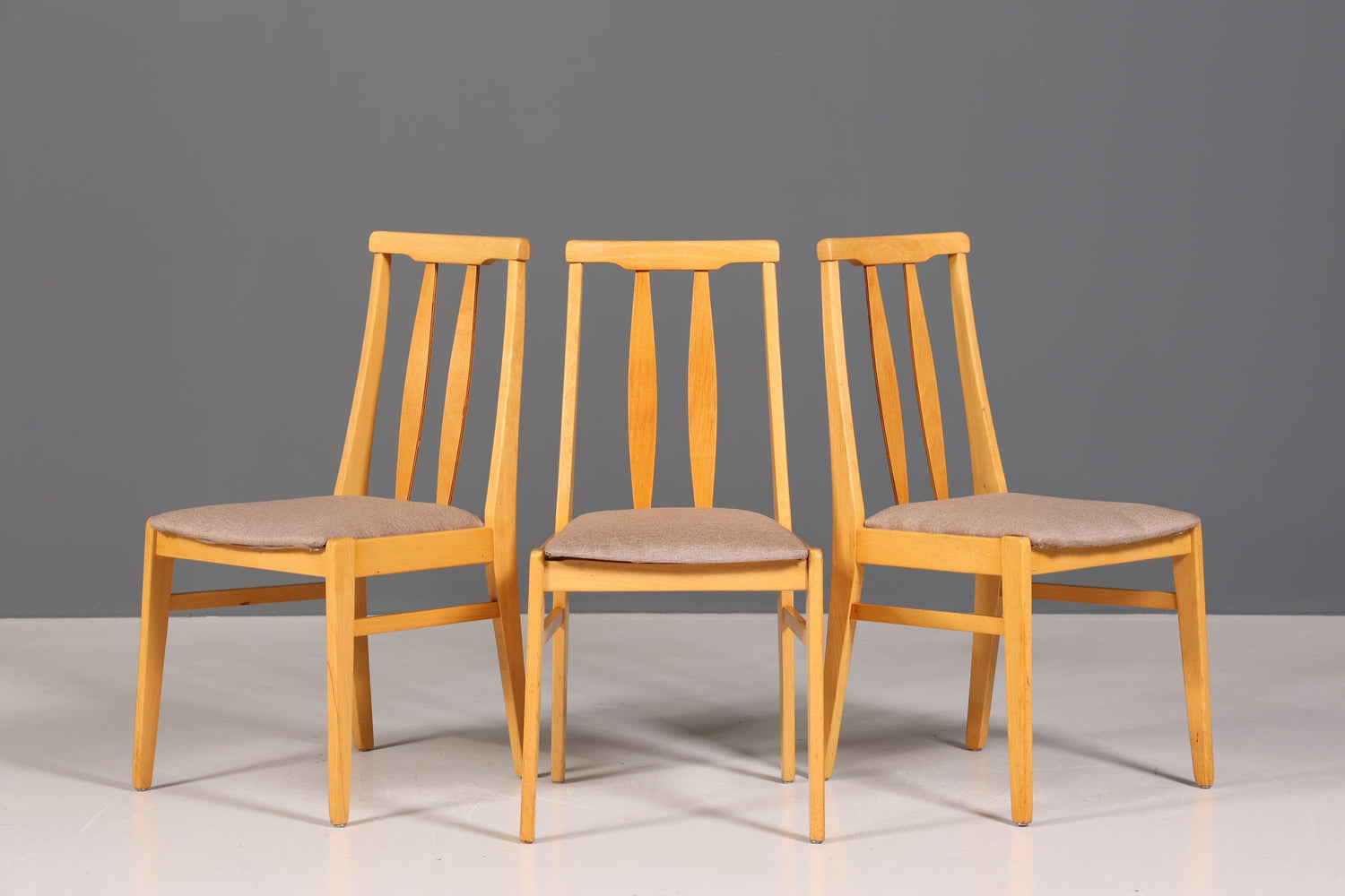 2x Schlichte Mid Century Stühle Retro Stuhlset Danish Design Küchenstühle Esszimmer Stühle