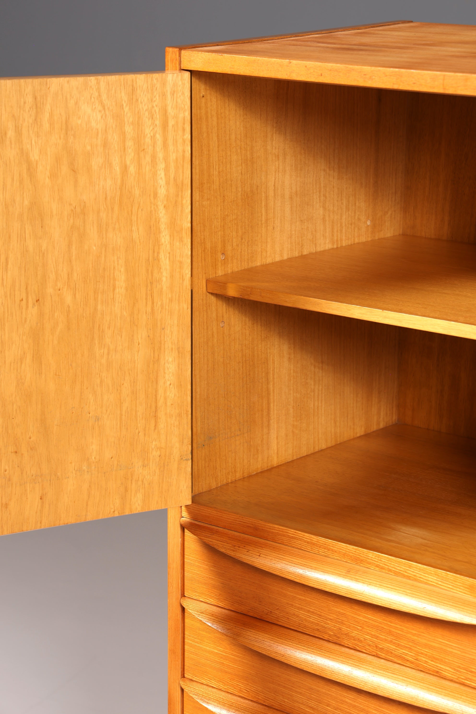 Original Hellerau Mid Century Vitrine Schrank Franz Ehrlich 602 Kommode Bücherregal Highboard