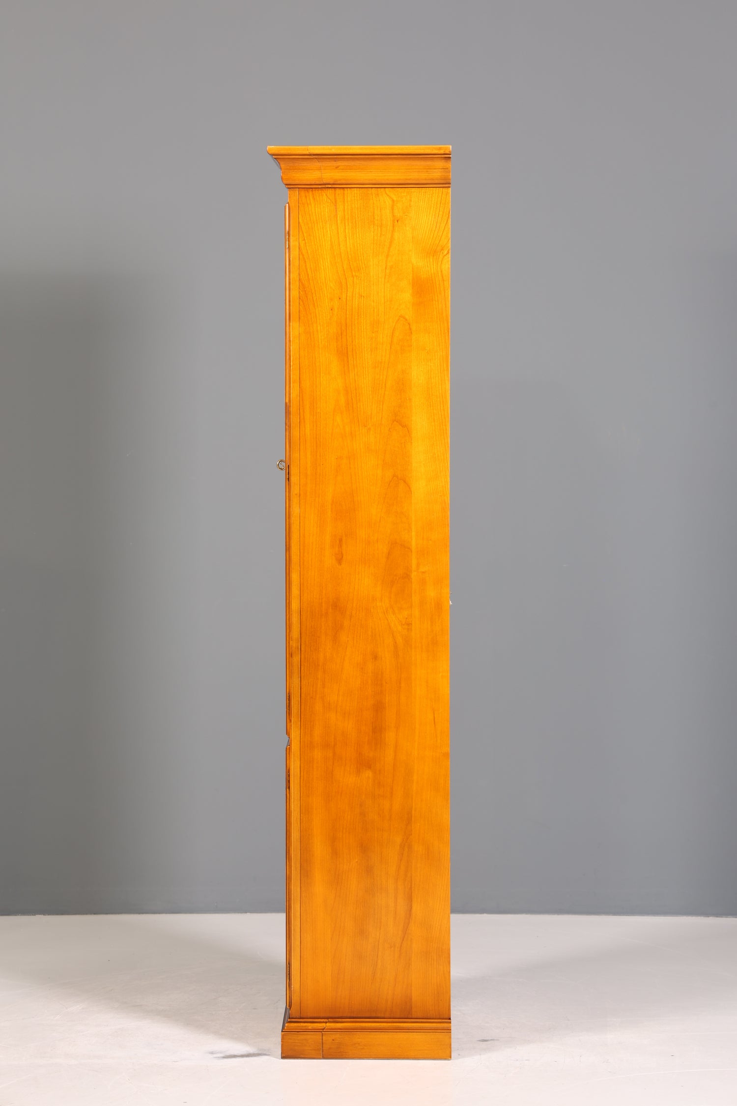 Traumhafte Original Selva Vitrine Antik Stil massiv Holz Geschirrschrank Villa Borghese Schrank 1 von 2