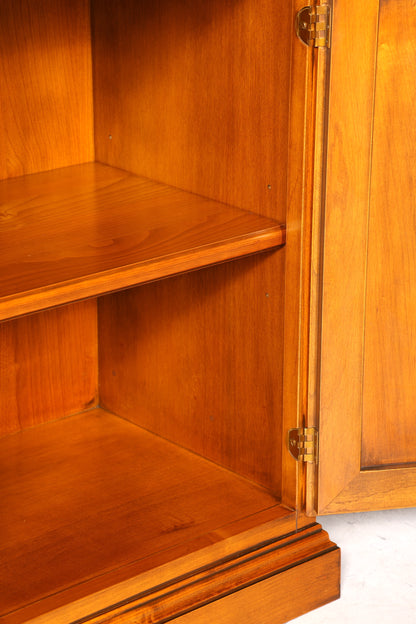 Traumhafte Original Selva Vitrine Antik Stil massiv Holz Geschirrschrank Villa Borghese Schrank 1 von 2