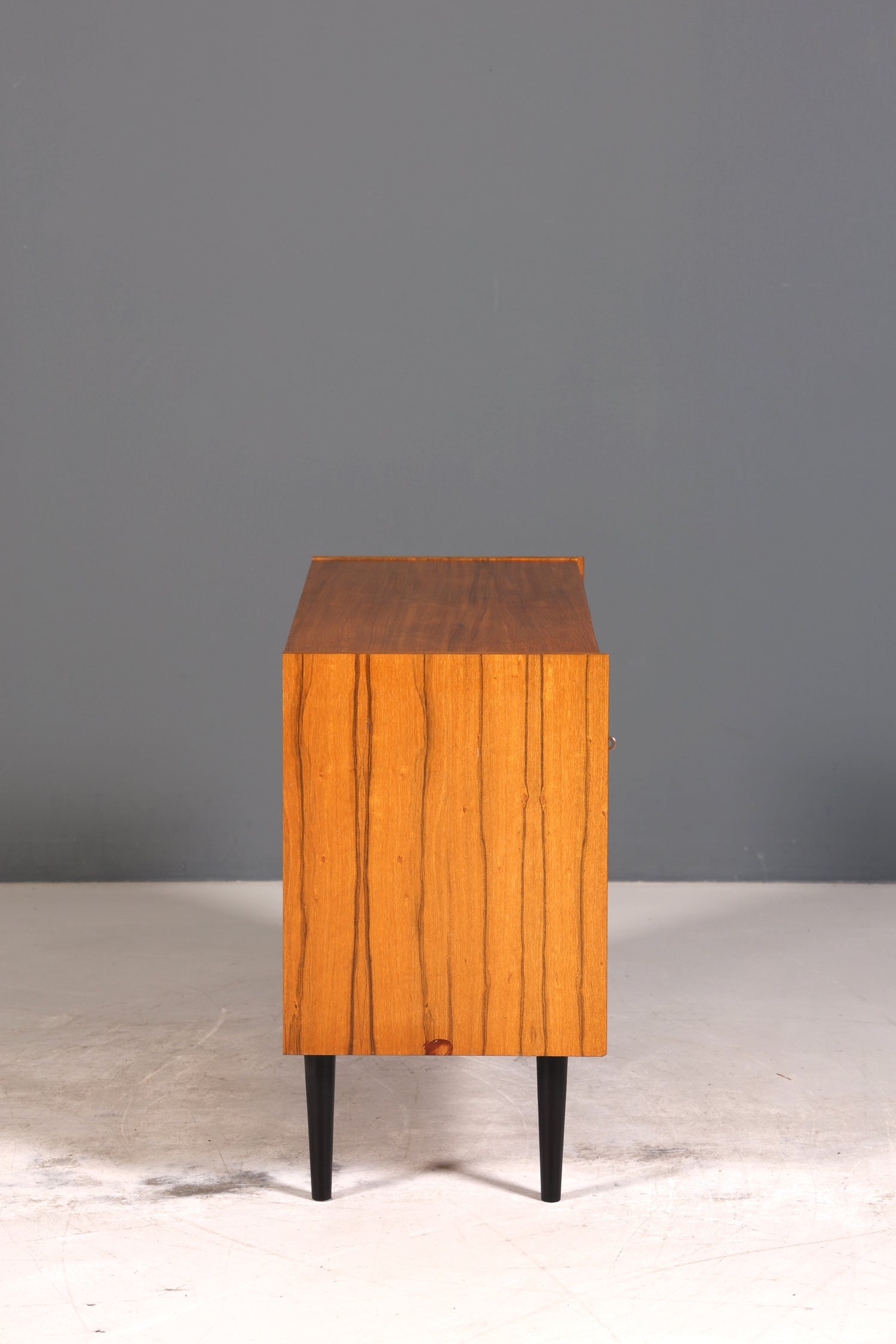 E860 Finish Wunderschöne Mid Century Kommode Vintage Schrank Retro Flur Kommode 60s Regal Sideboard