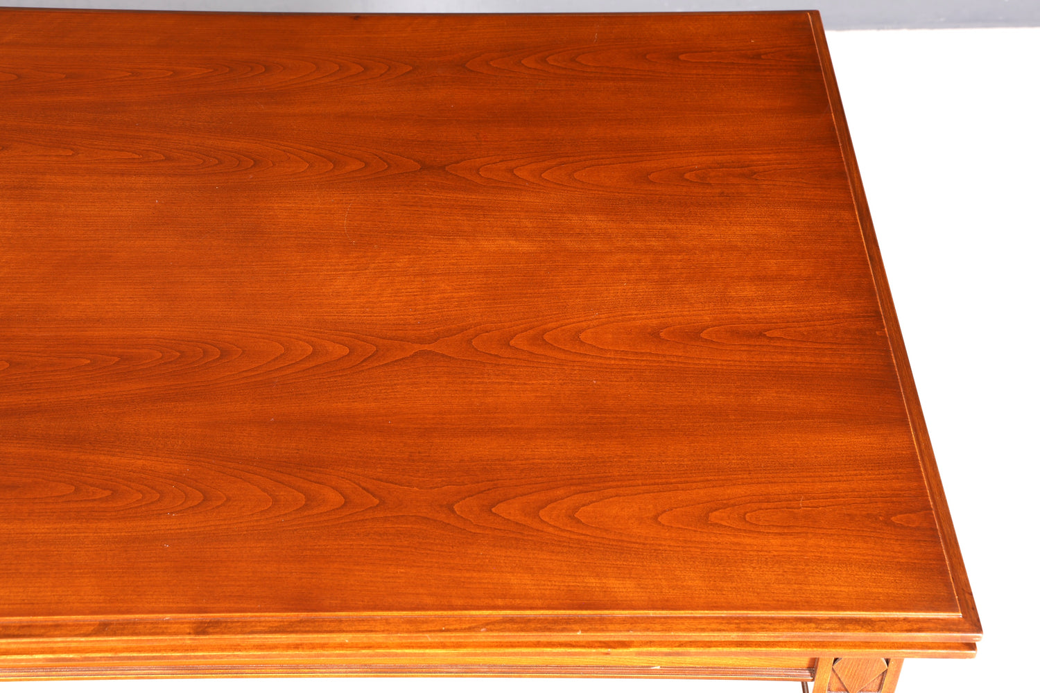 F863 Finish cm SELVA Wunderschöner Englischer Tisch ausziehbarer Esstisch Antik Stil 60s Küchentisch Eibe