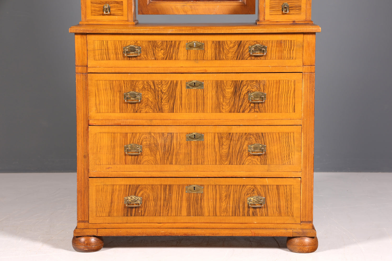 F872 Finish Traumhafte Jugendstil Kommode Antik Sideboard mit Spiegel Flurkommode Frisierkommode