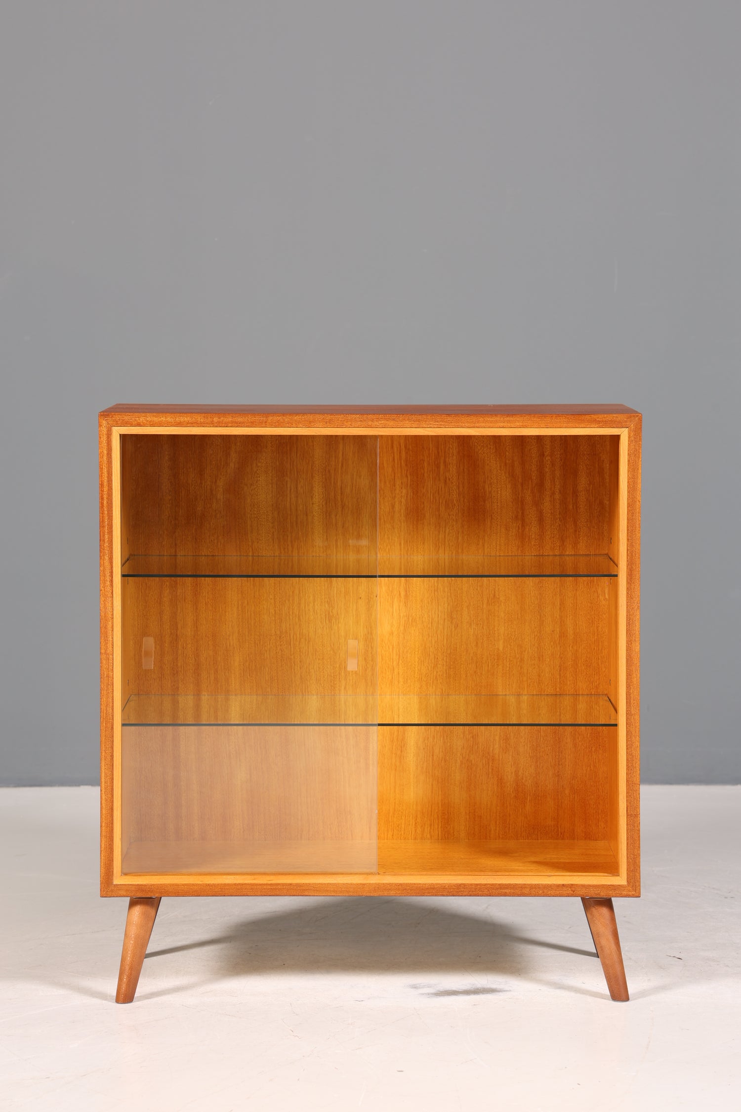 Wunderschöne Mid Century Vitrine Vintage Regal Retro Bücherregal 60s Schrank 1 von 2