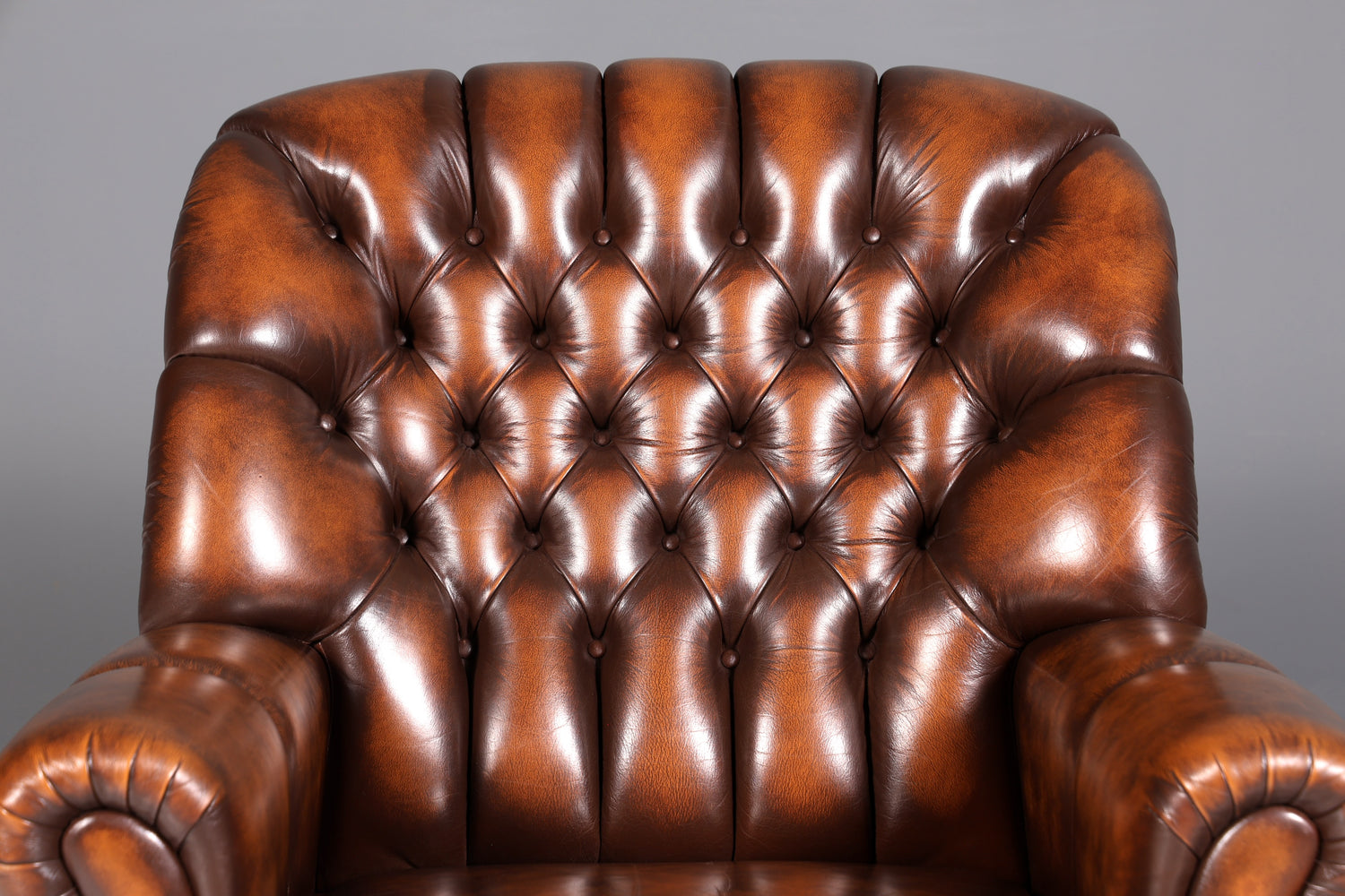 Stilvoller Original Chesterfield Sessel Englischer Armlehnsessel Englisch Herrensessel 2 von 3