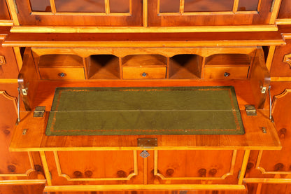 Traumhafte Englische Vitrine Bücherschrank Buffet Antik Stil Englisch Eibe Glasvitrine Bibliothek