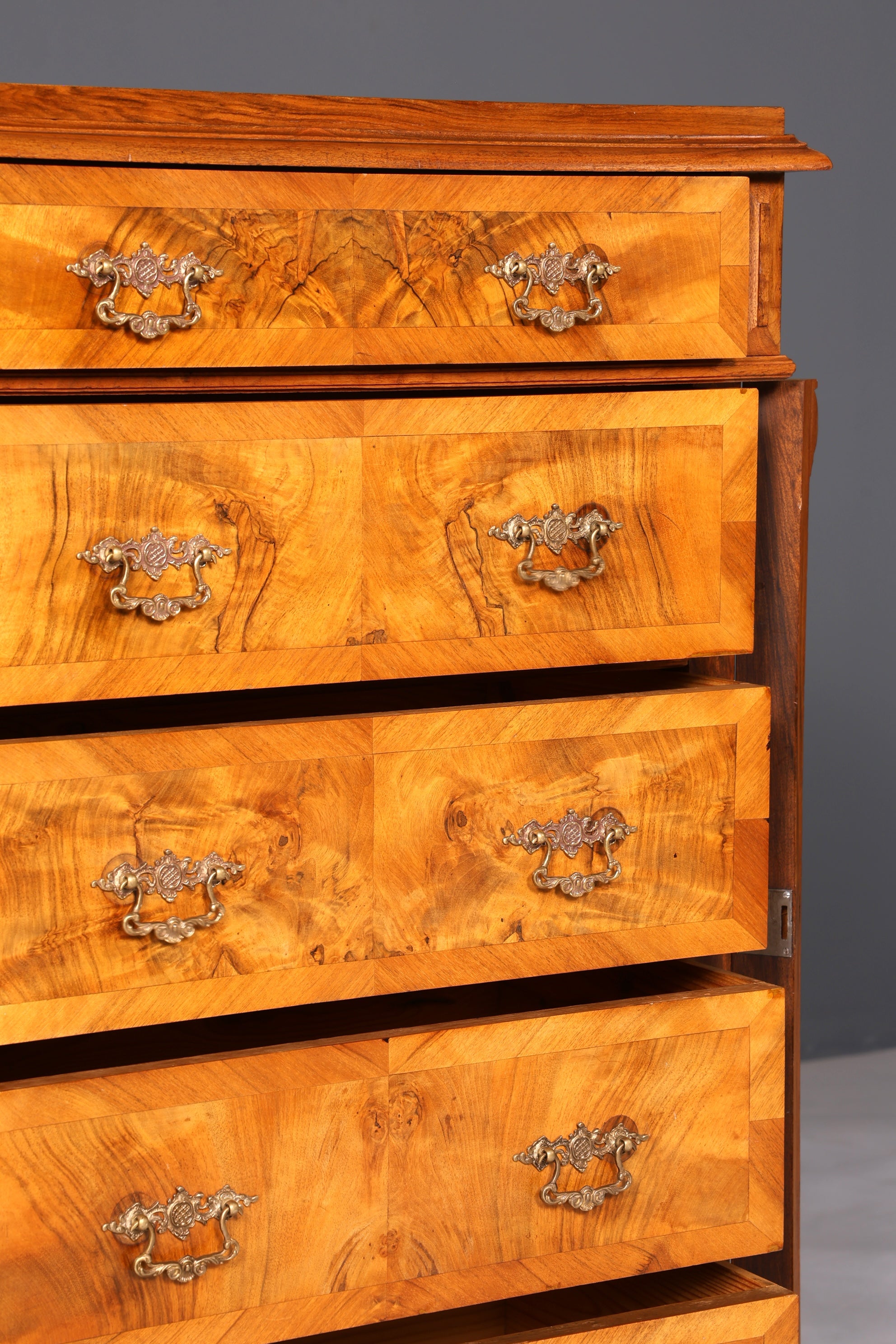 F898 Finish cm Wunderschöne Gründerzeit Kommode Jugendstil Vertiko Schubladenkommode Antik Wäschekommode