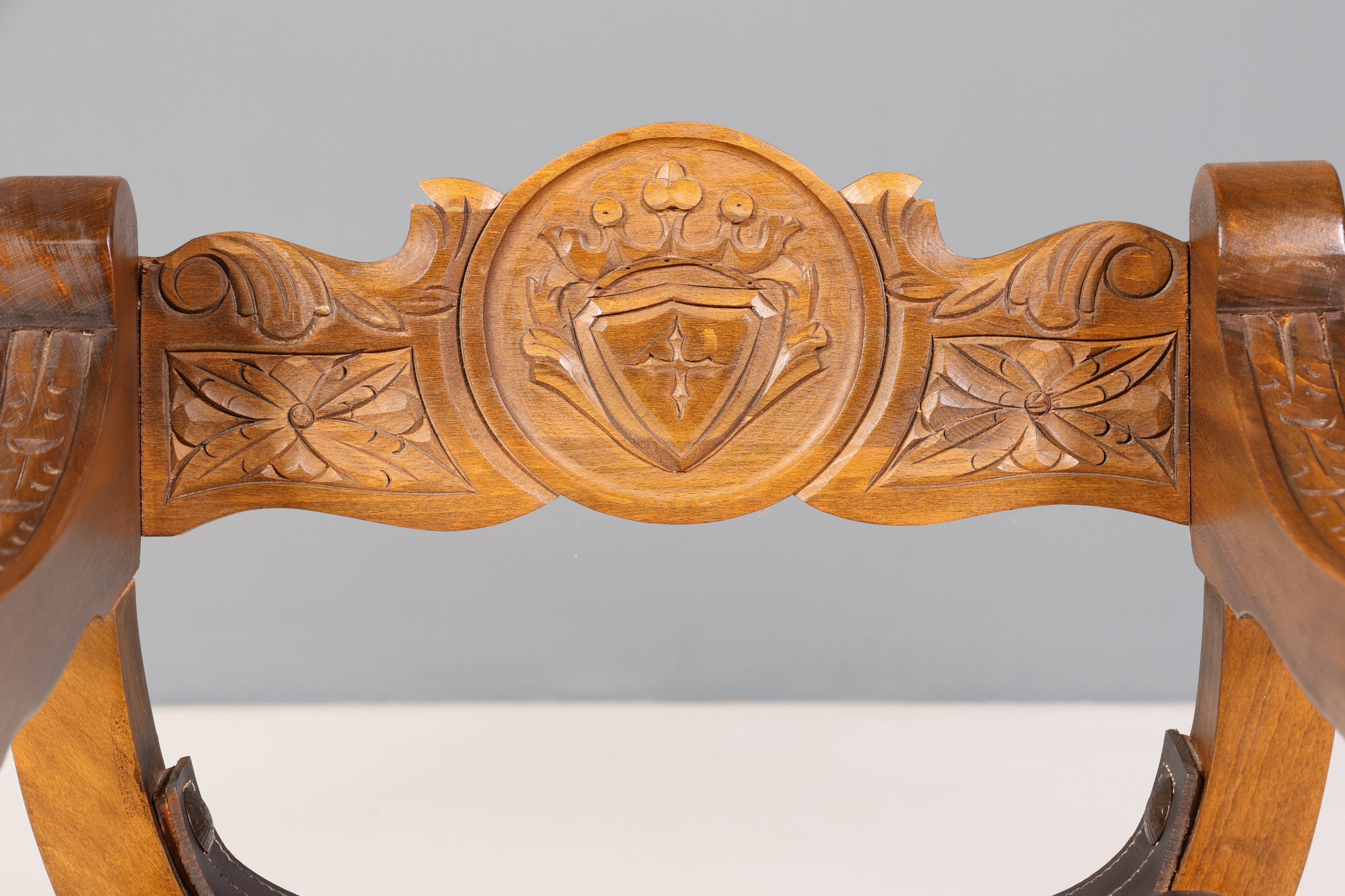 Wunderschöner Gründerzeit Stuhl Armlehnstuhl Antik echt Leder Schreibtisch Scherenstuhl Stuhl Sekretär Stuhl Antik