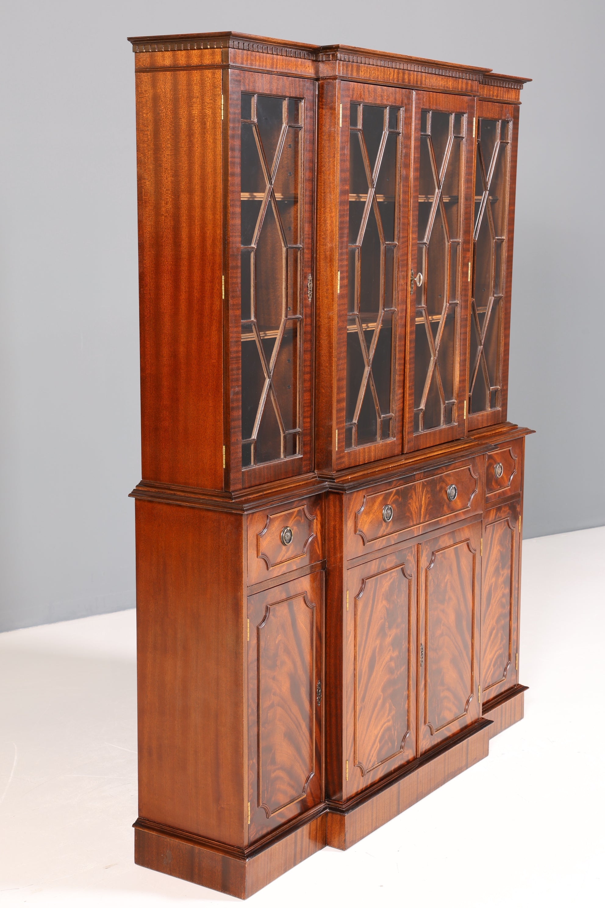 Wunderschöne Englische Vitrine Bücherschrank Buffet Antik Stil Englisch Glasvitrine Bibliothek