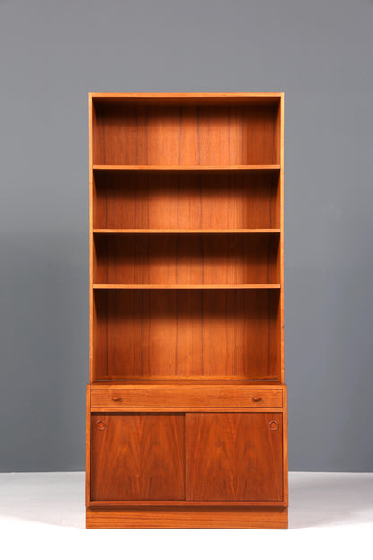 Stilvolles Mid Century Regal skandinavisches Bücherregal Kommode 60er Jahre