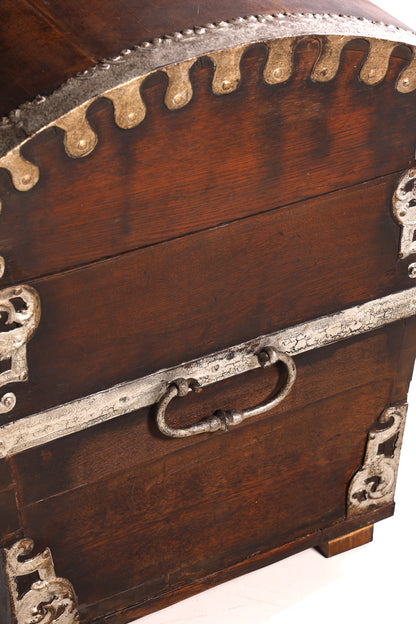 Prächtige Original Barock Truhe um aus 1758 Wäschetruhe massiv Holz Eiche Truhe Mitgifttruhe Antik Kiste
