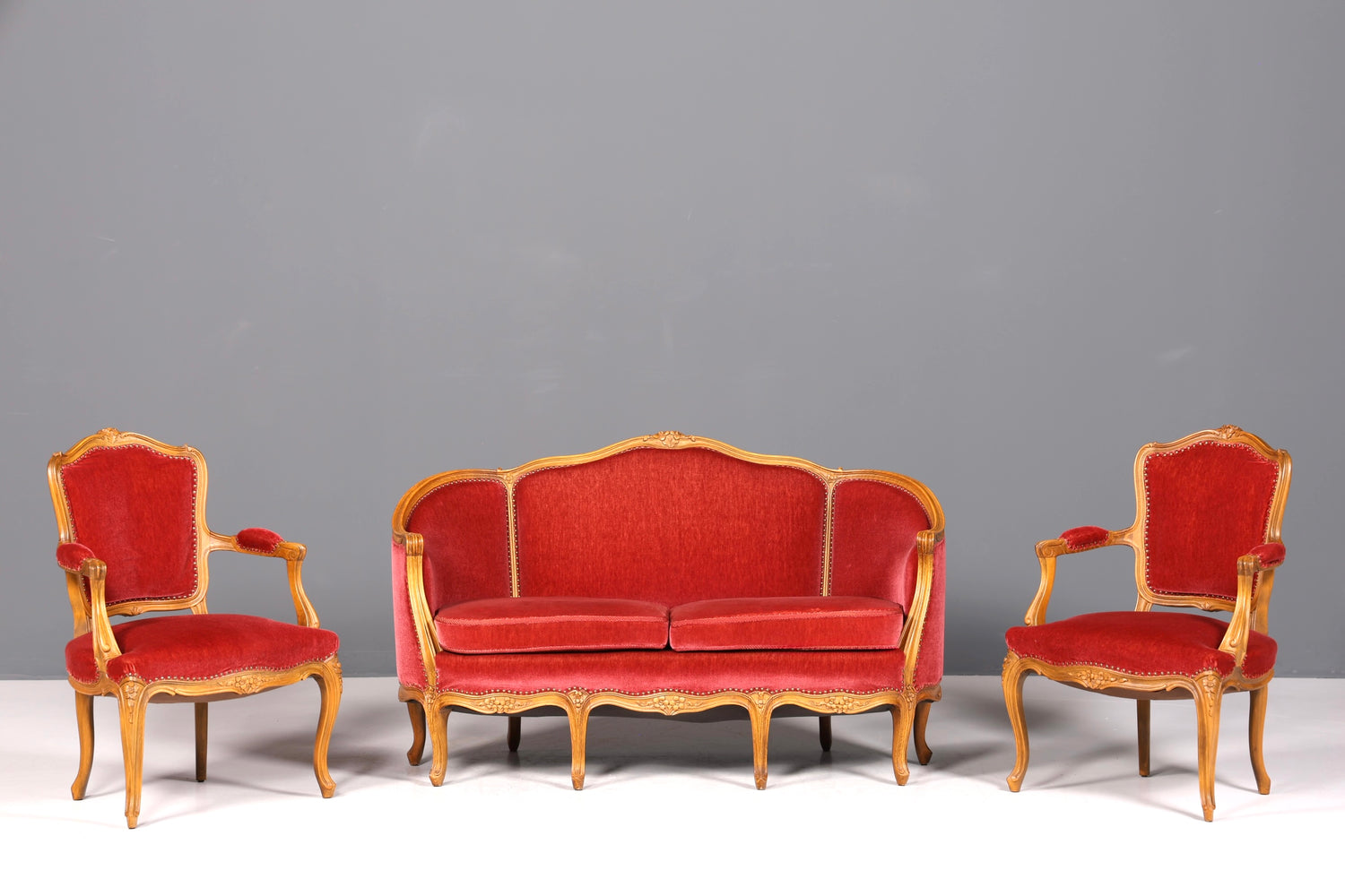 Wunderschöner Chippendale Armlehnstuhl Chippendale Stil Sekretär Stuhl Samt Stoff Sessel 1 von 2