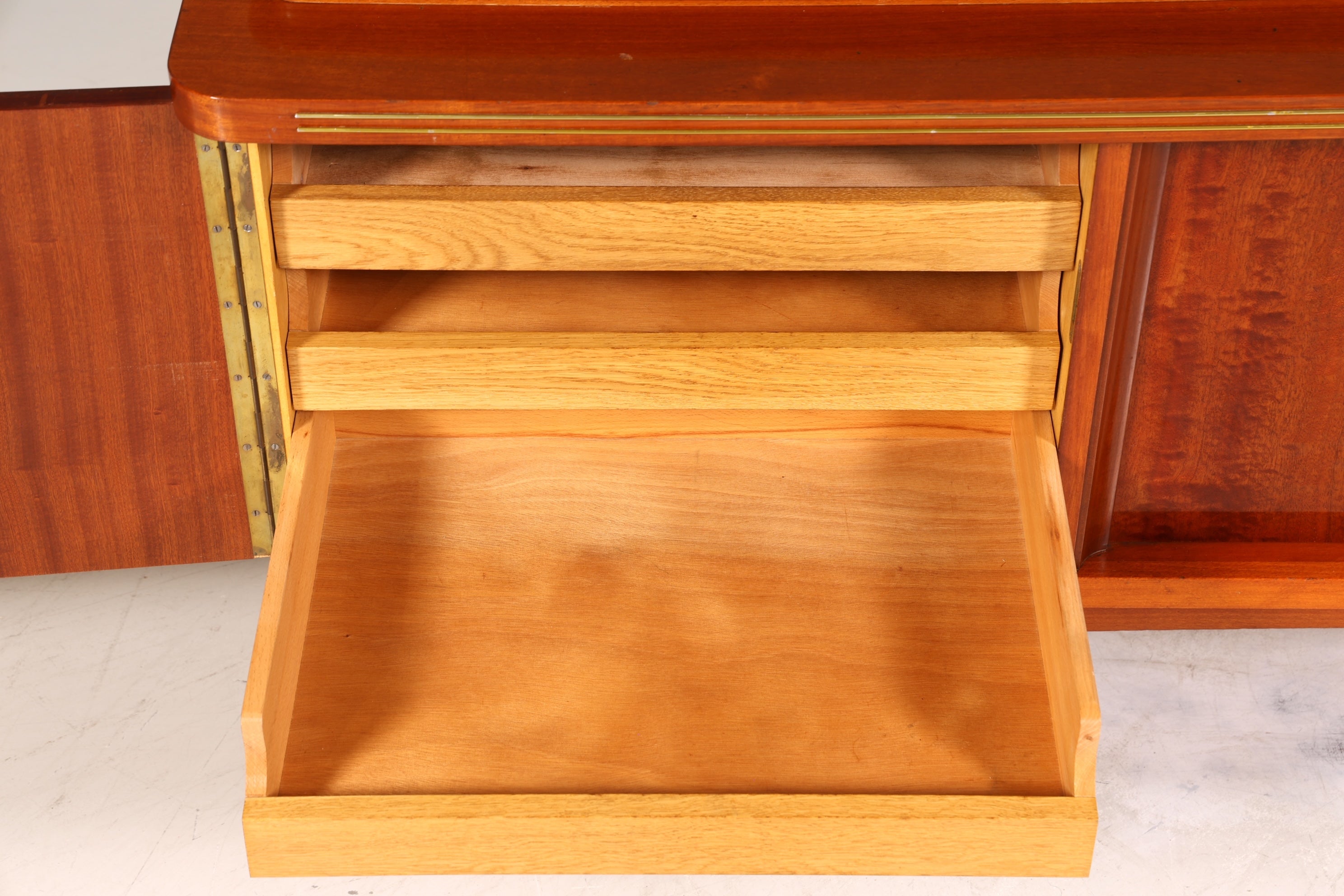 Wunderschönes Mid Century Sideboard Vintage TV Kommode 60s Schrank Retro Longboard