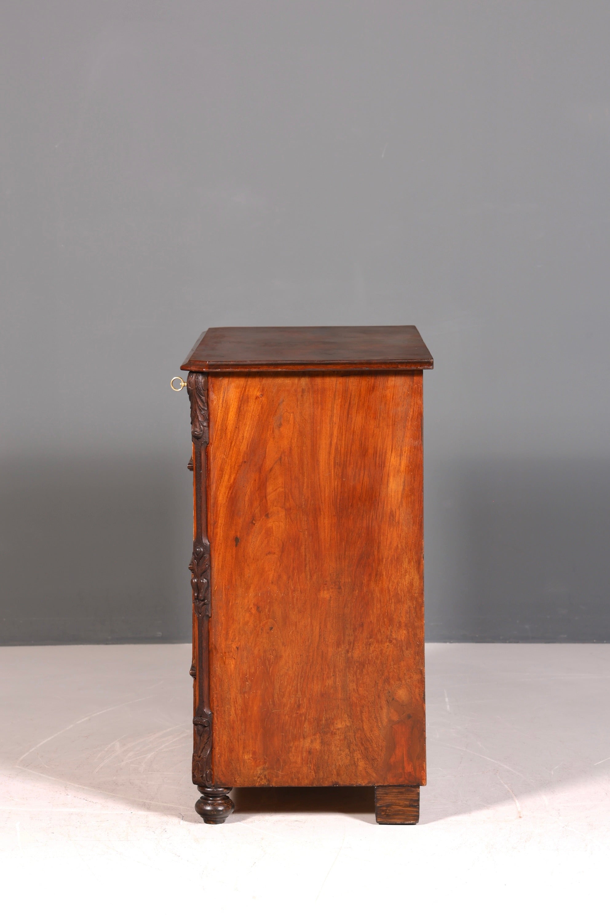 Wunderschöne Louis Philippe Kommode Nussbaum Gründerzeit Schubladen Kommode Sideboard um 1880