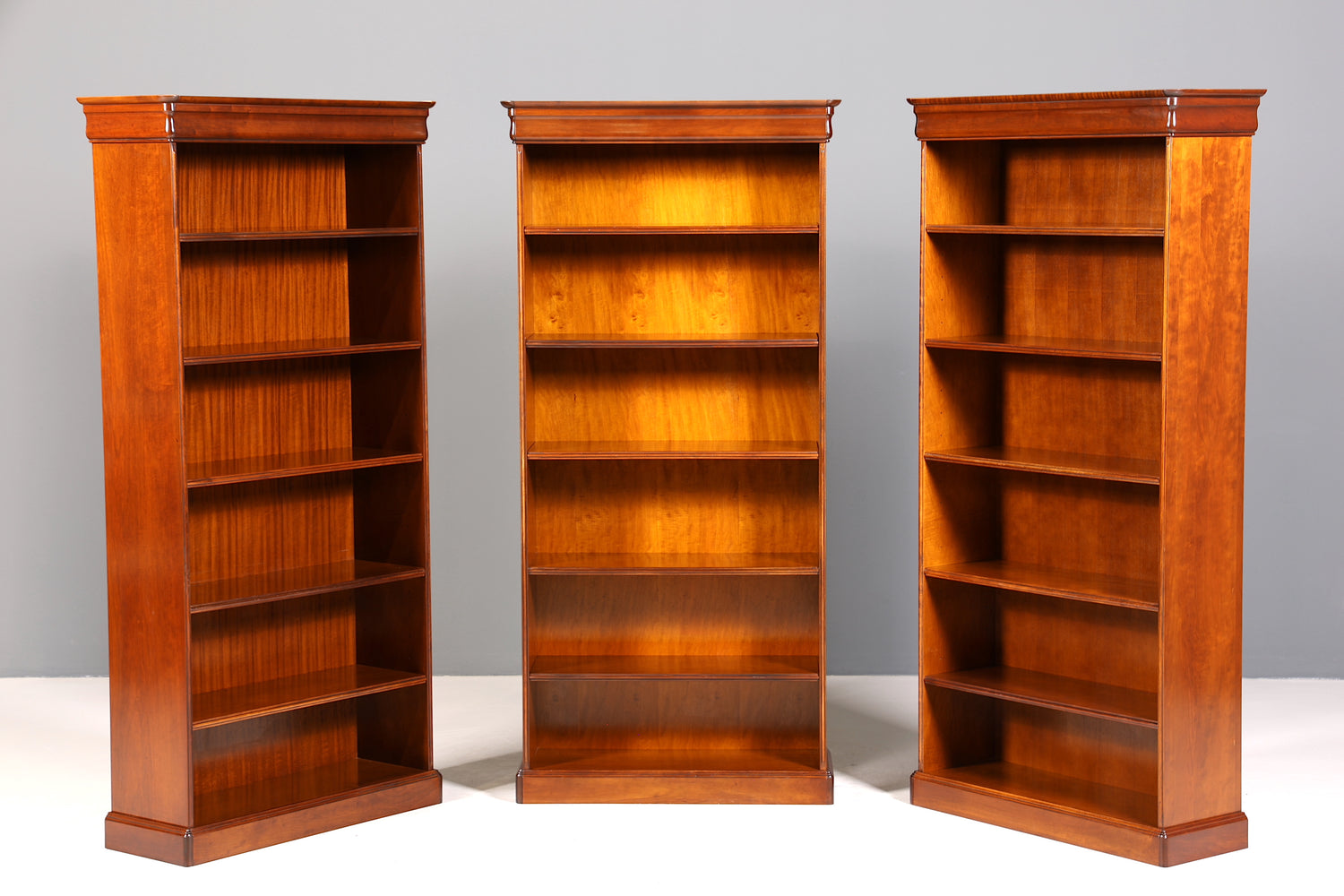 Wunderschönes Original Grange Bücherregal Antik Regal Made in France Bookshelf Buchablage 60s 3 von 3