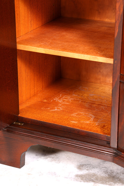 Wunderschönes Englisches Sideboard Mahagoni Schrank Antik 60s Buffetschrank Kommode 1 von 2