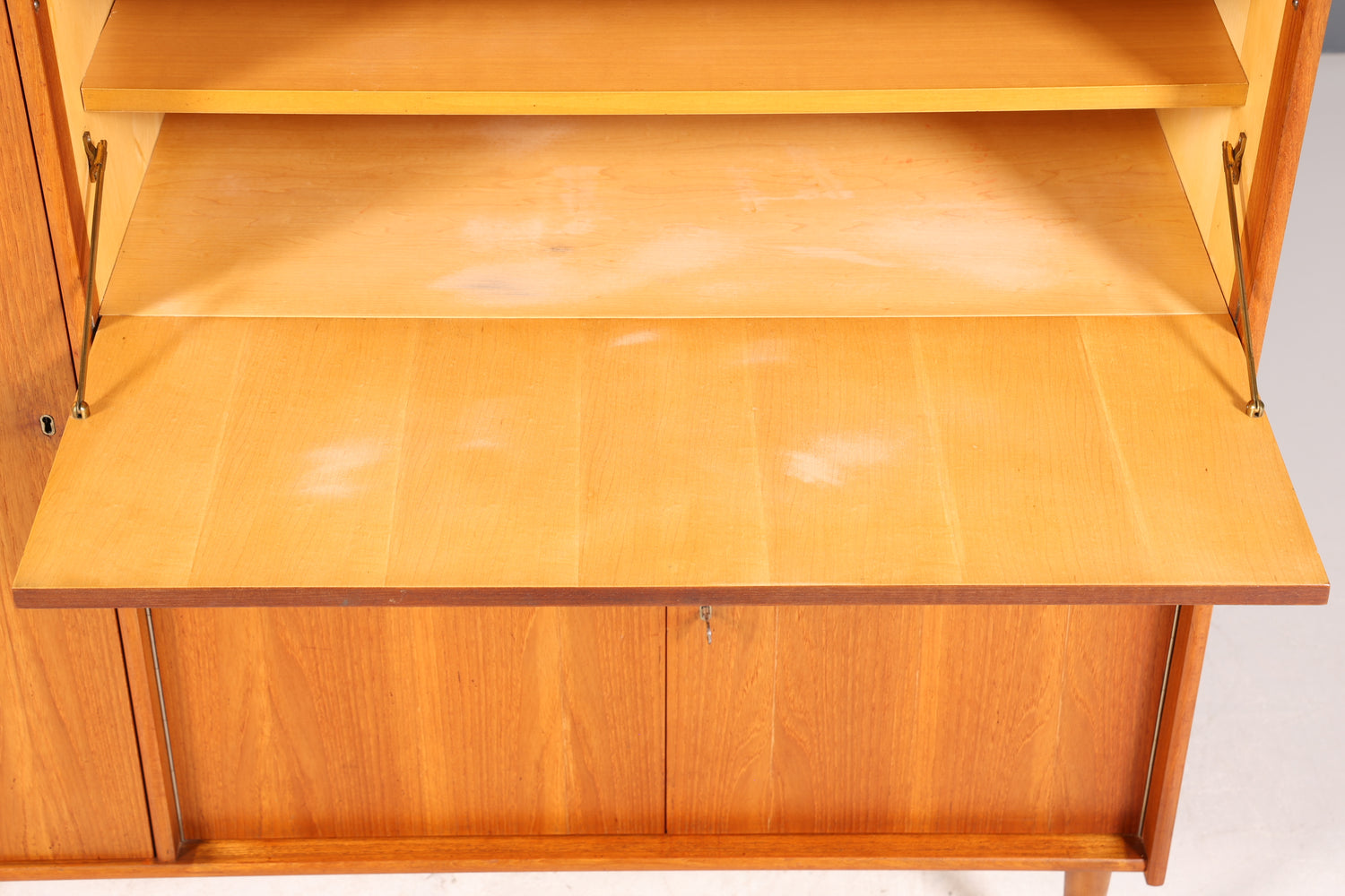 Wunderschönes Mid Century Highboard echt Holz Bar Schrank Büro Kommode 60er Jahre