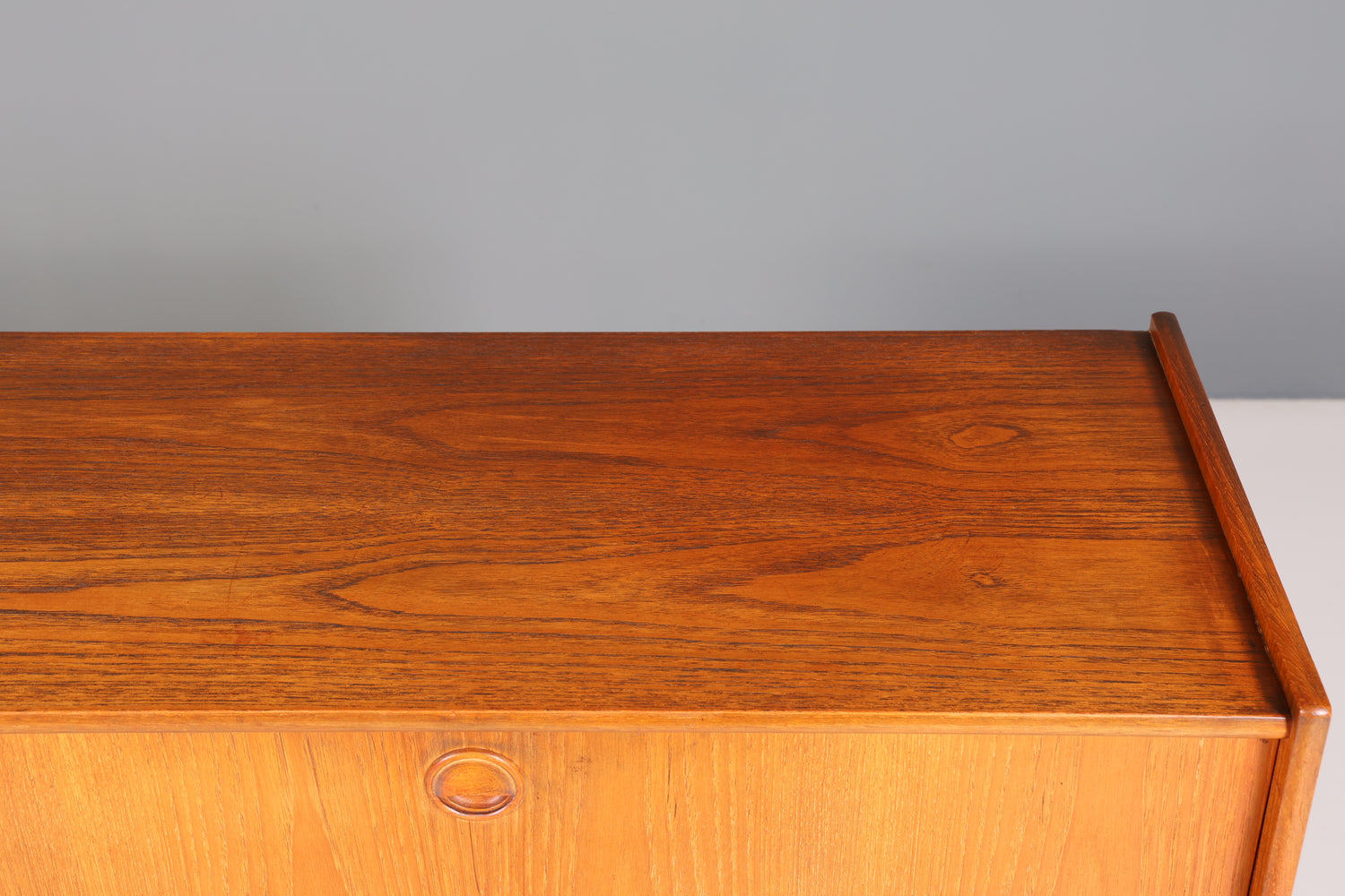 Wunderschönes Mid Century Highboard echt Holz Bar Schrank Büro Kommode 60er Jahre