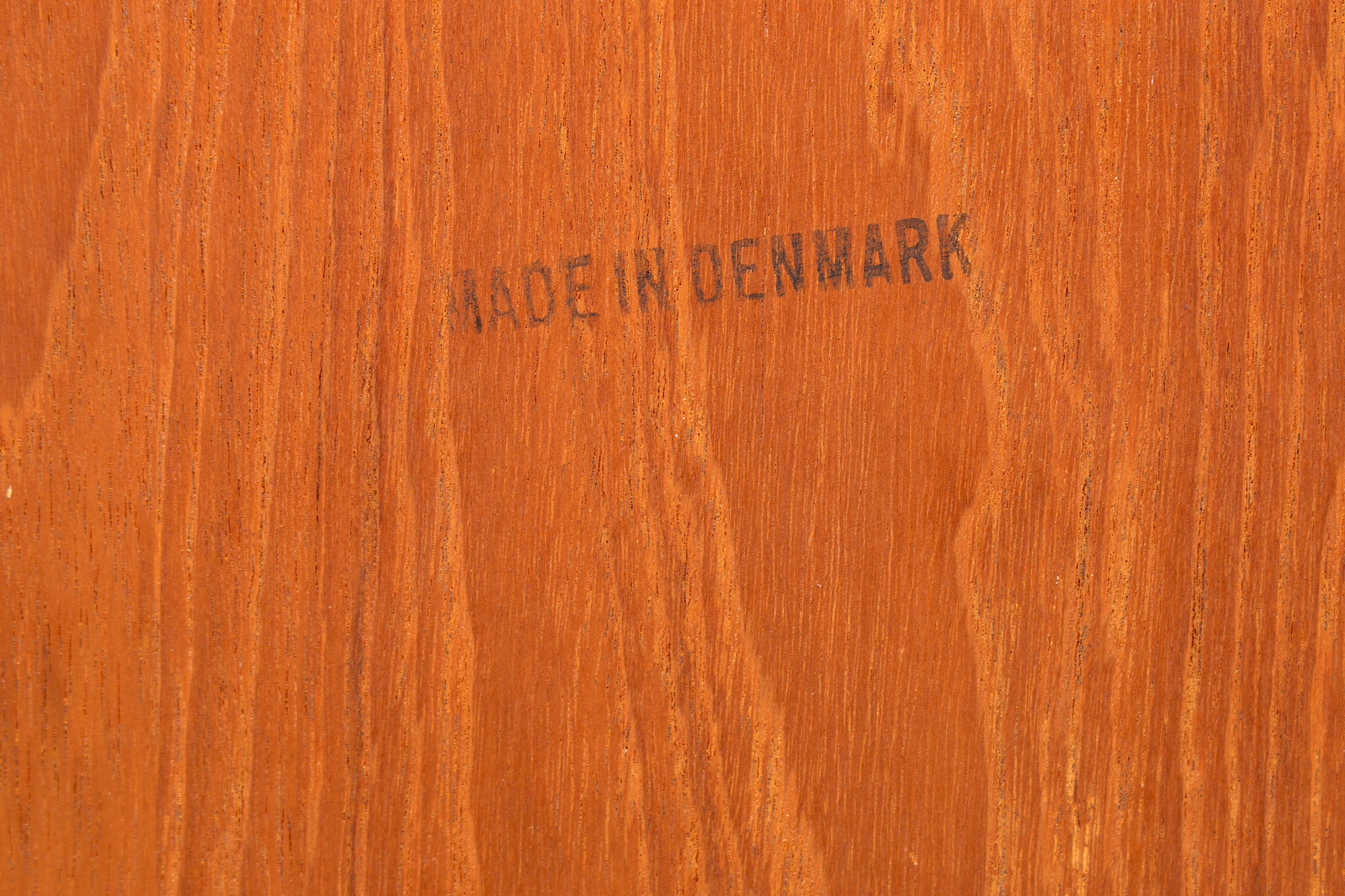 Wunderschöner Mid Century Eckschrank Original Dyrlund Schrank Danish Design Teak Holz Regal 60s