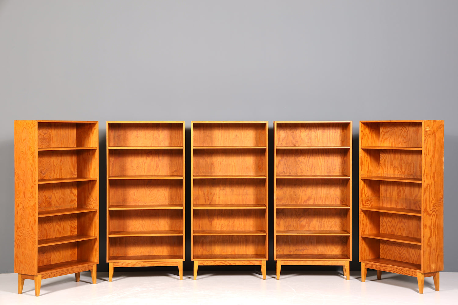 Stilvolles Mid Century Regal echt Holz Vintage Bücherregal Schrank Buchablage 60s Bookshelf 2 von 5