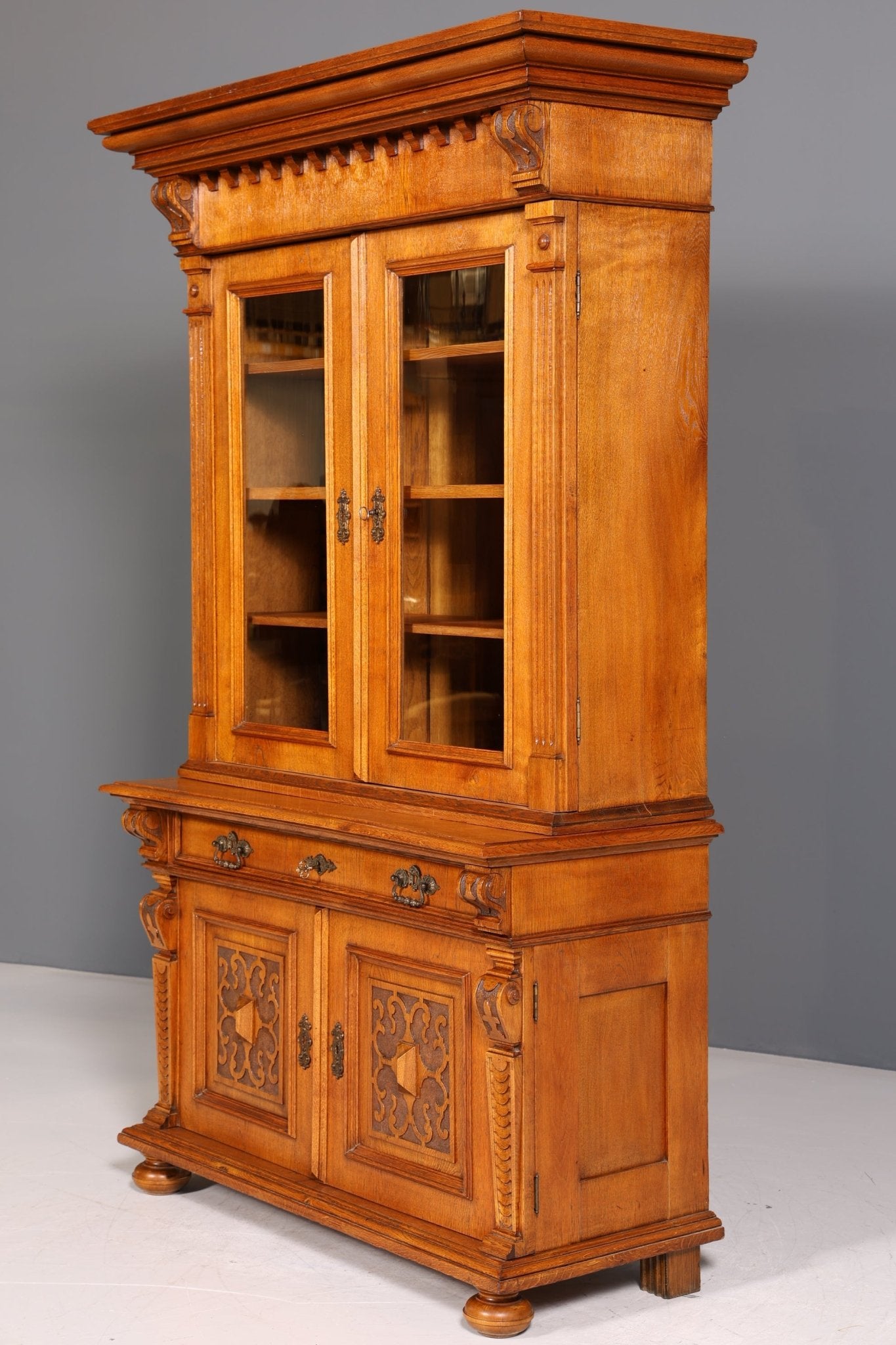 Edler Gründerzeit Vitrine um 1880 Schrank Antik Jugendstil Eiche Bücherregal