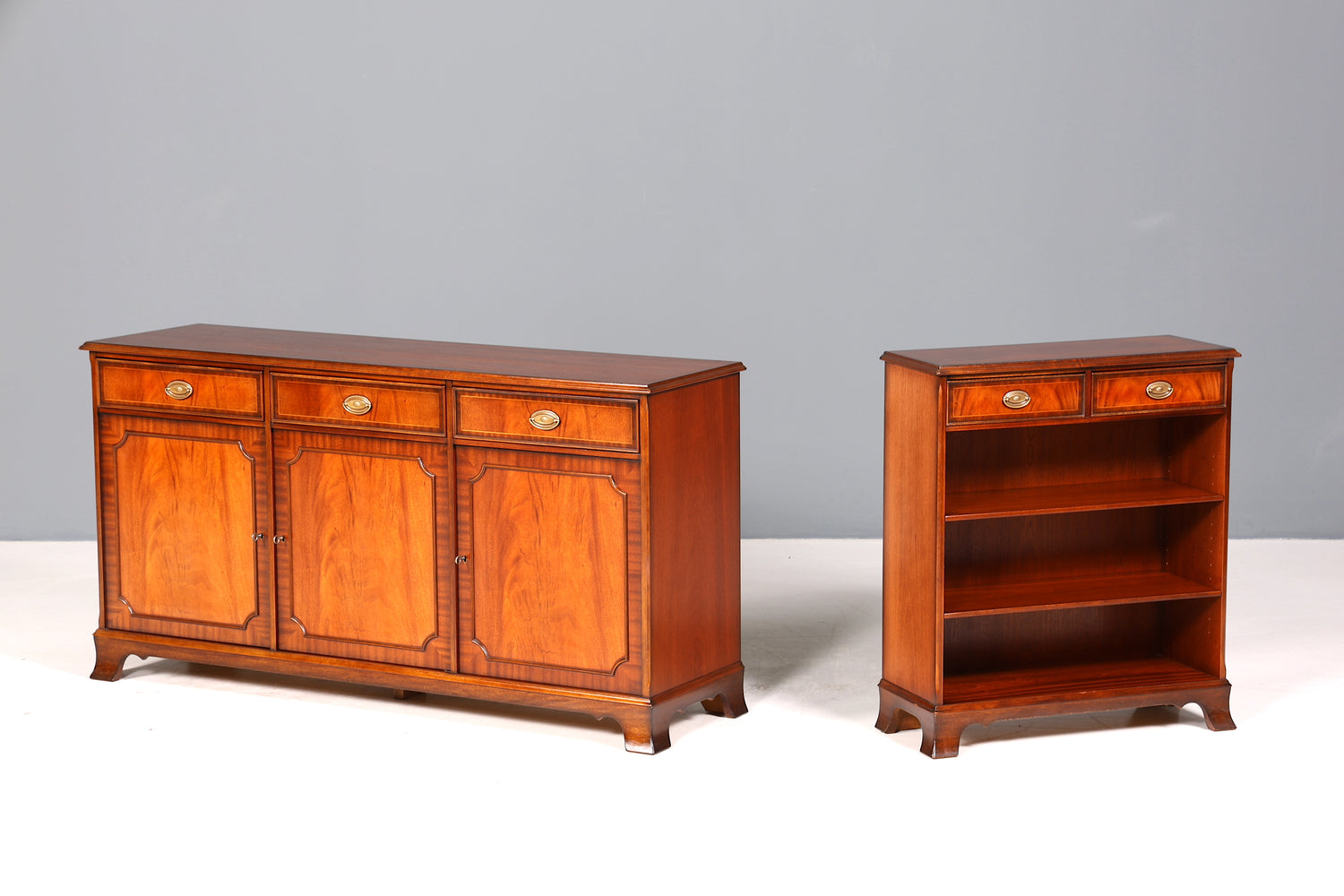 Traumhaftes Englisches Sideboard Original Heldense Buffet Antik Stil Mahagoni Schrank Anrichte