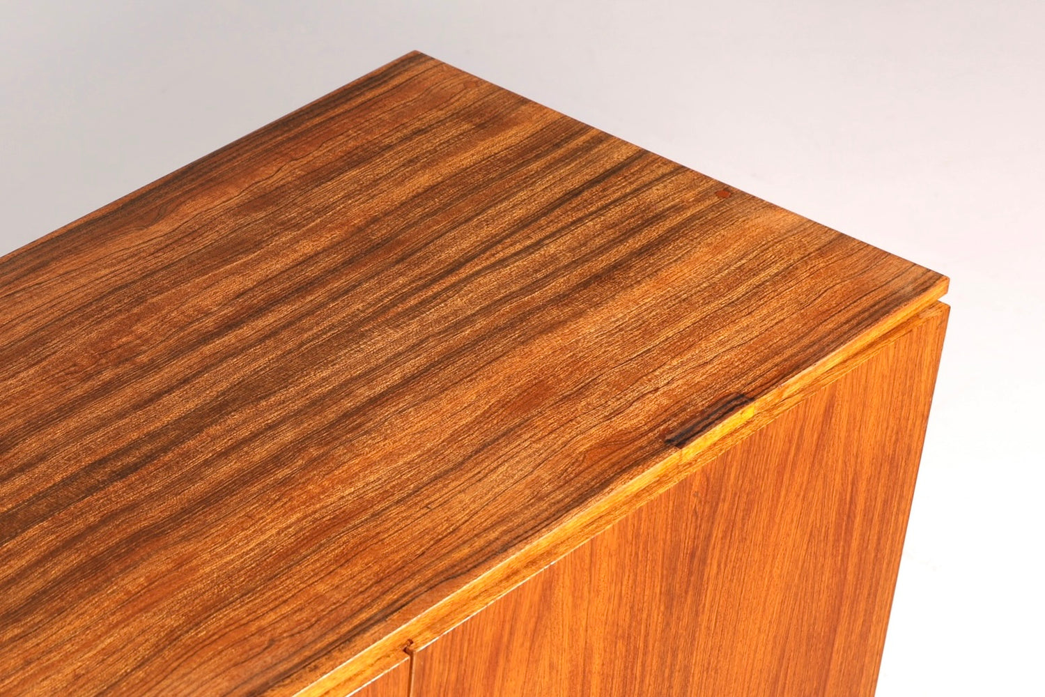 Wunderschöne Mid Century Kommode Danish Design Schrank Flurkommode TV Kommode