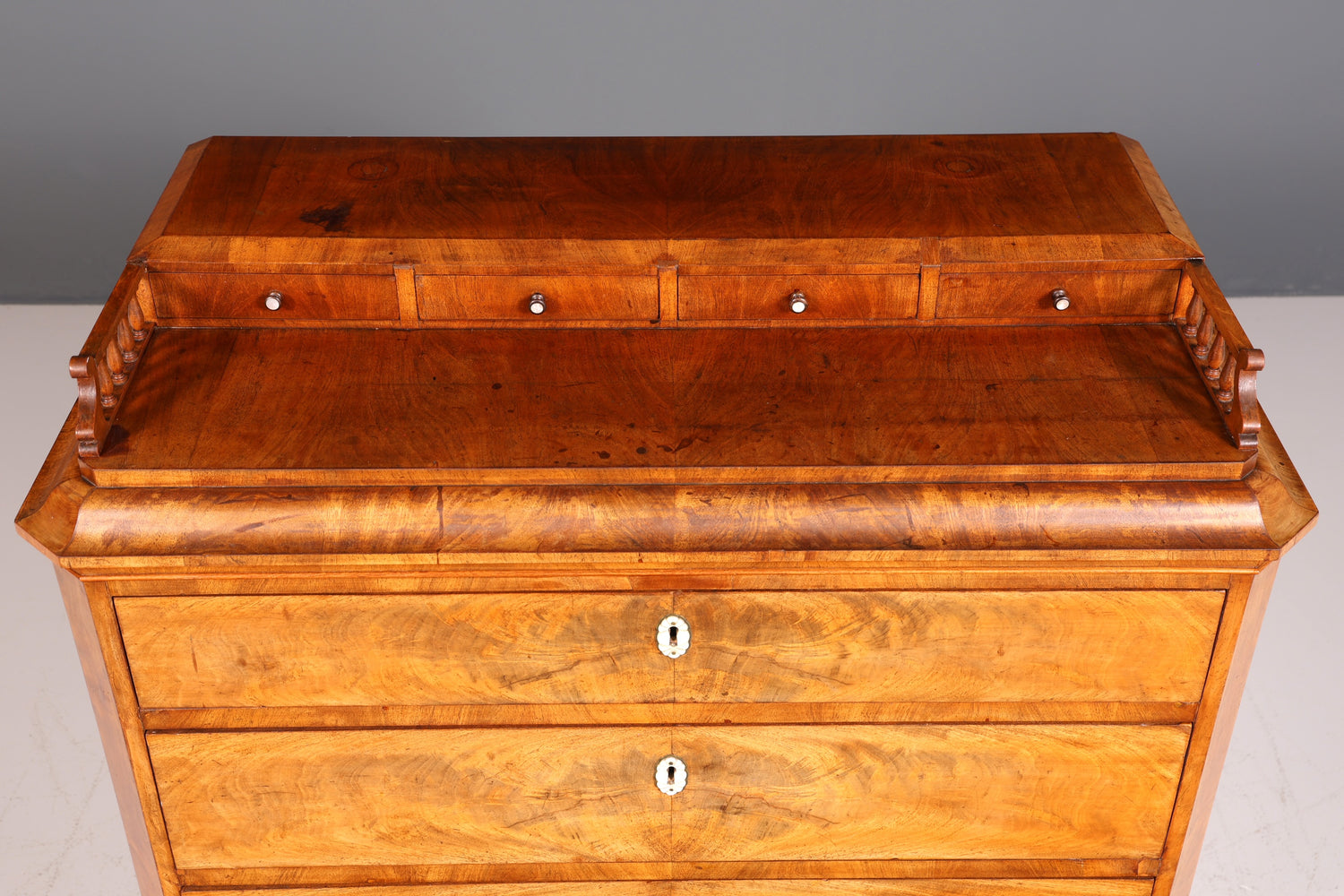 Wunderschöne Biedermeier Kommode Antik Schrank Vertiko Schubladenkommode Wäschekommode