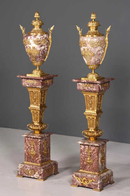 Wunderschöne Barock Stil Säule mit Vase Louis XV Marmor Naturstein Blumensäule Sockel Ablage