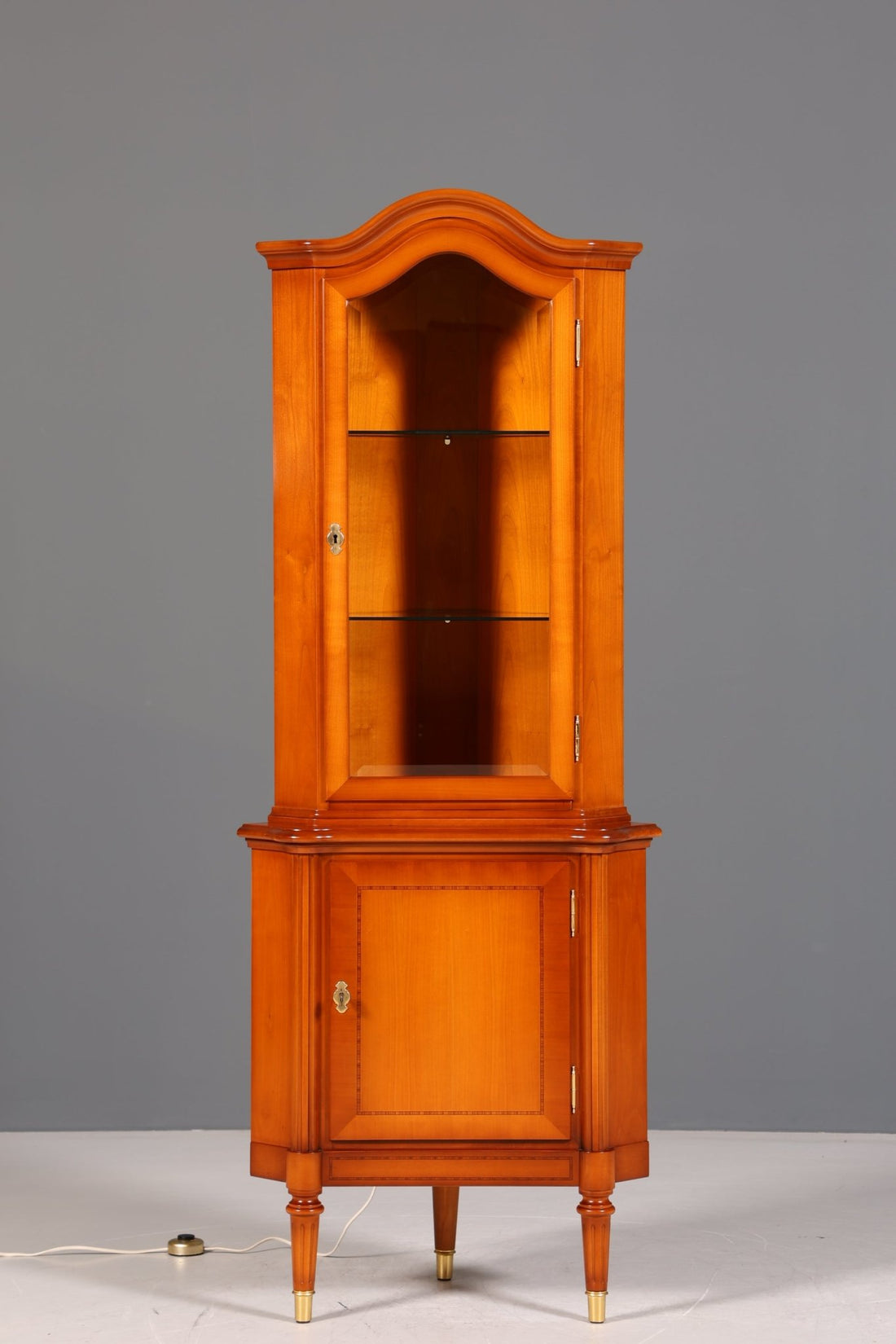 Wunderschöne Original Warrings Eckvitrine Vitrine Schrank Regal Antik Stil Eckschrank